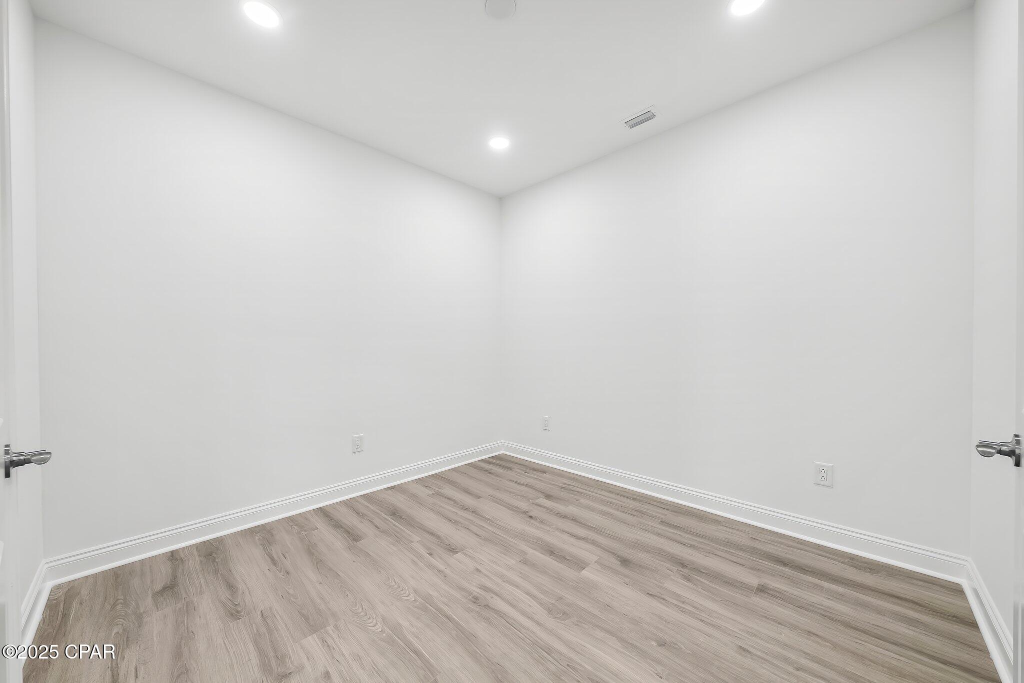 Image 30 For 8912 Parrot Place