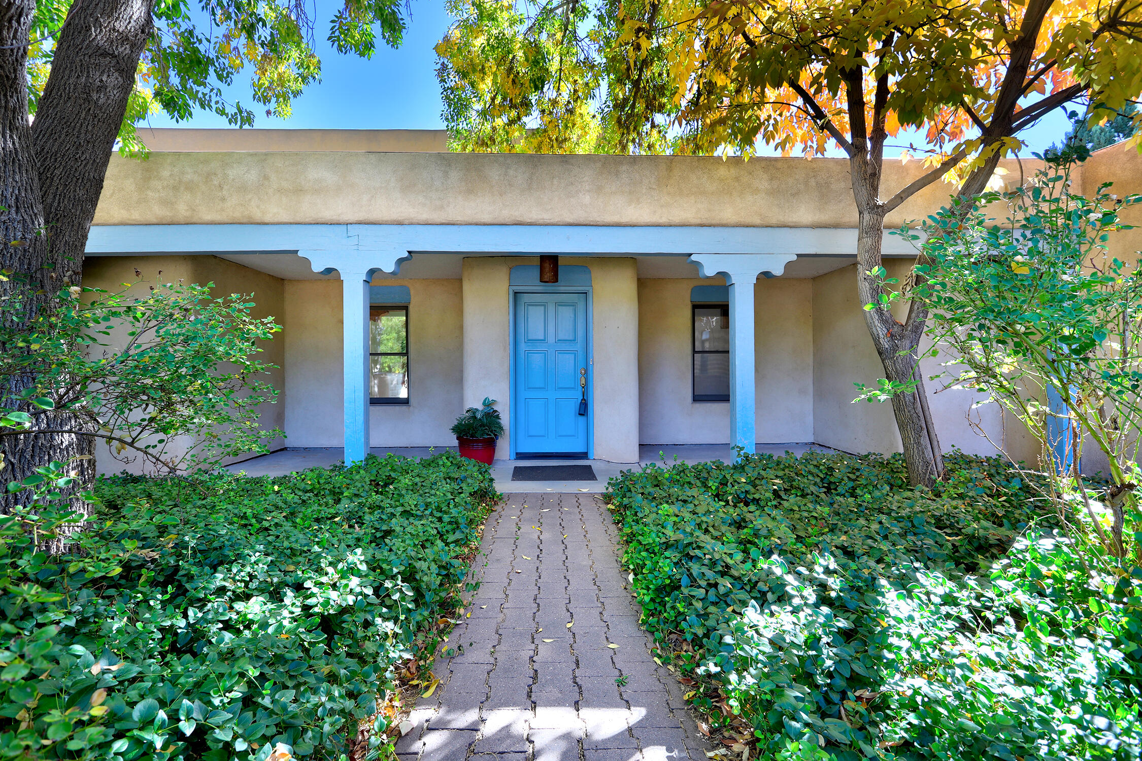 Homes for sale in Corrales, NM | 197 Nobles Ln, Corrales, NM 87048 | MLS# 1093701