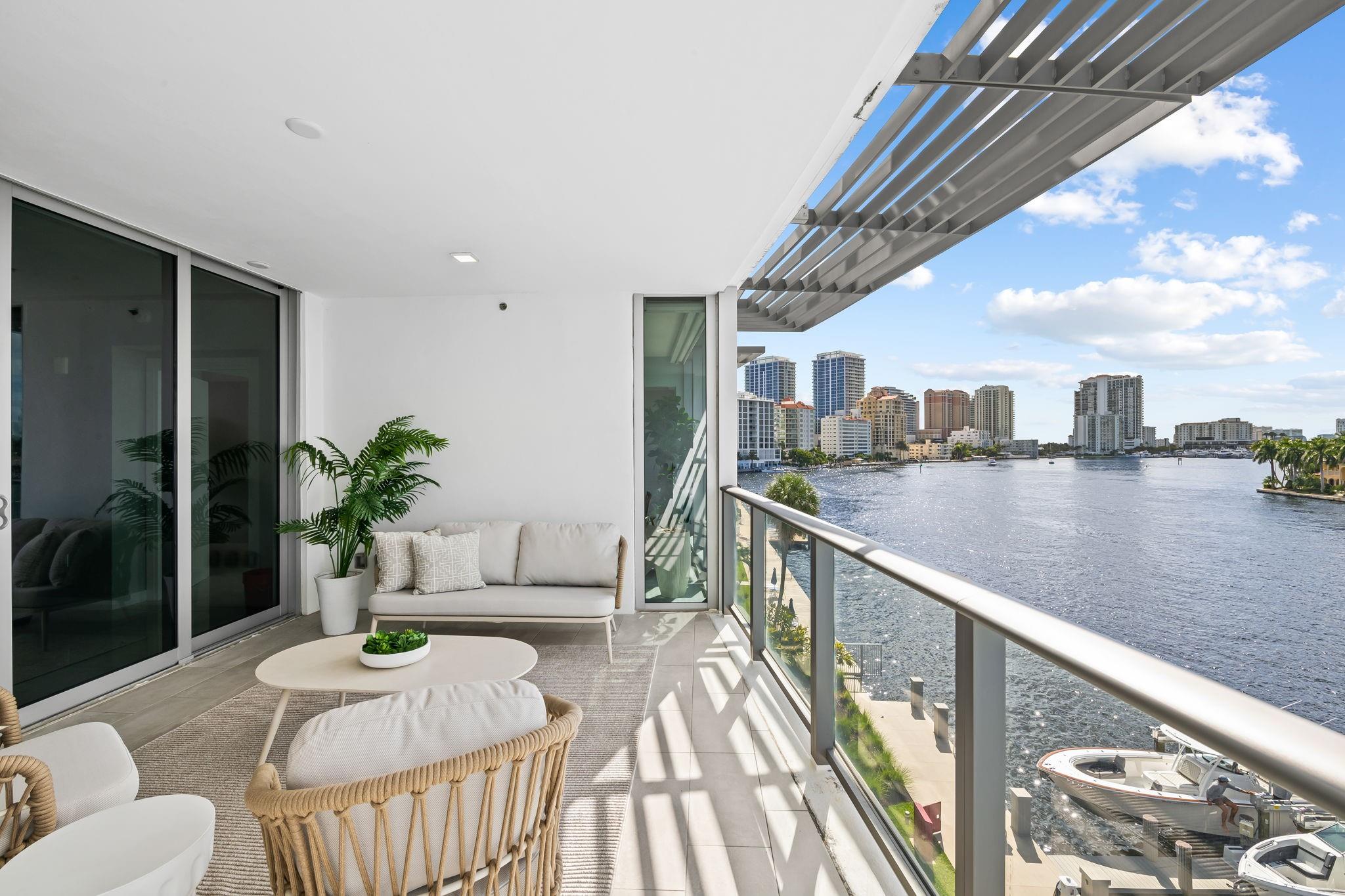 Condo for Sale in Fort Lauderdale, FL