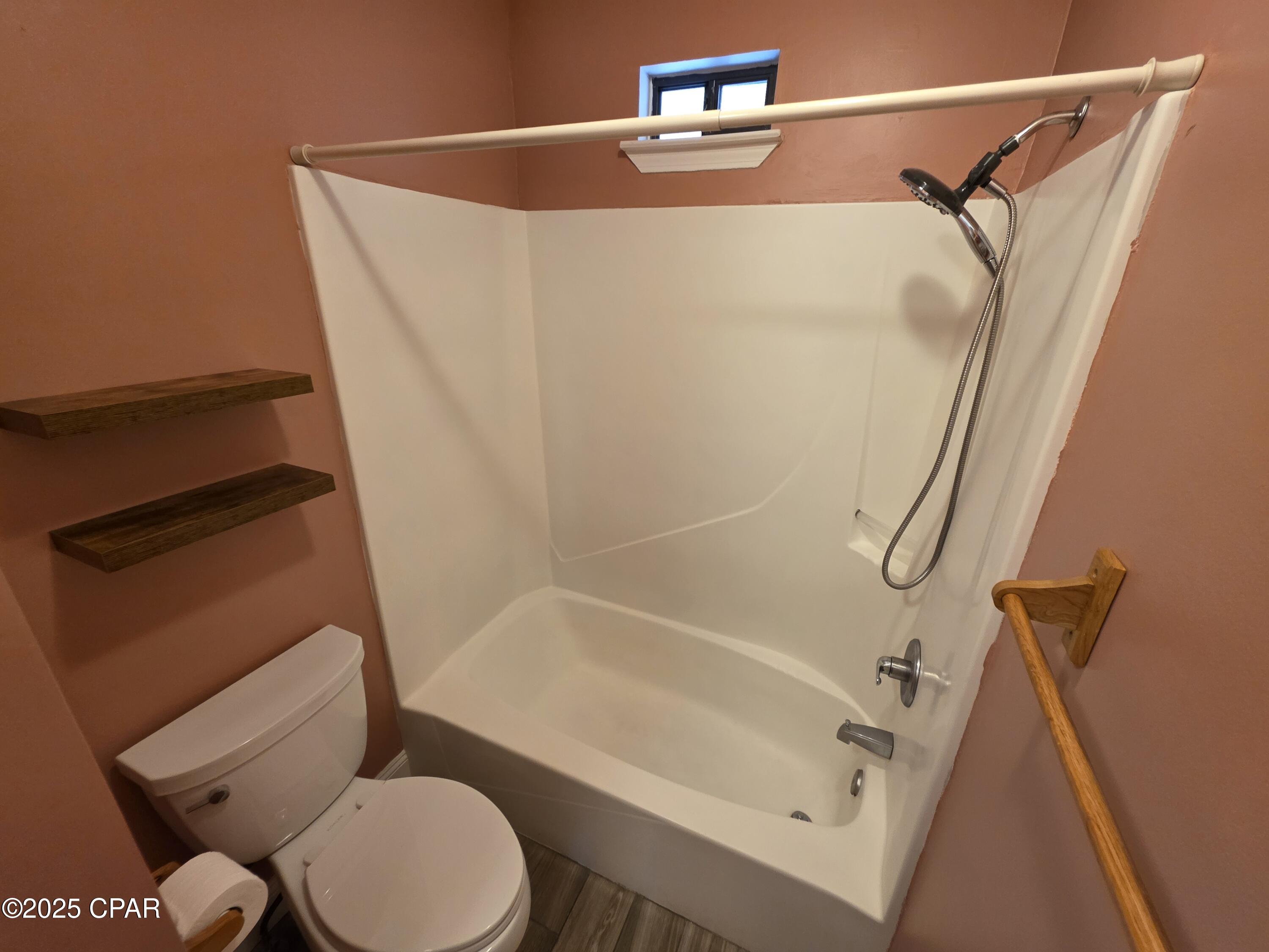 Image 28 For 1006 Wildwood Road