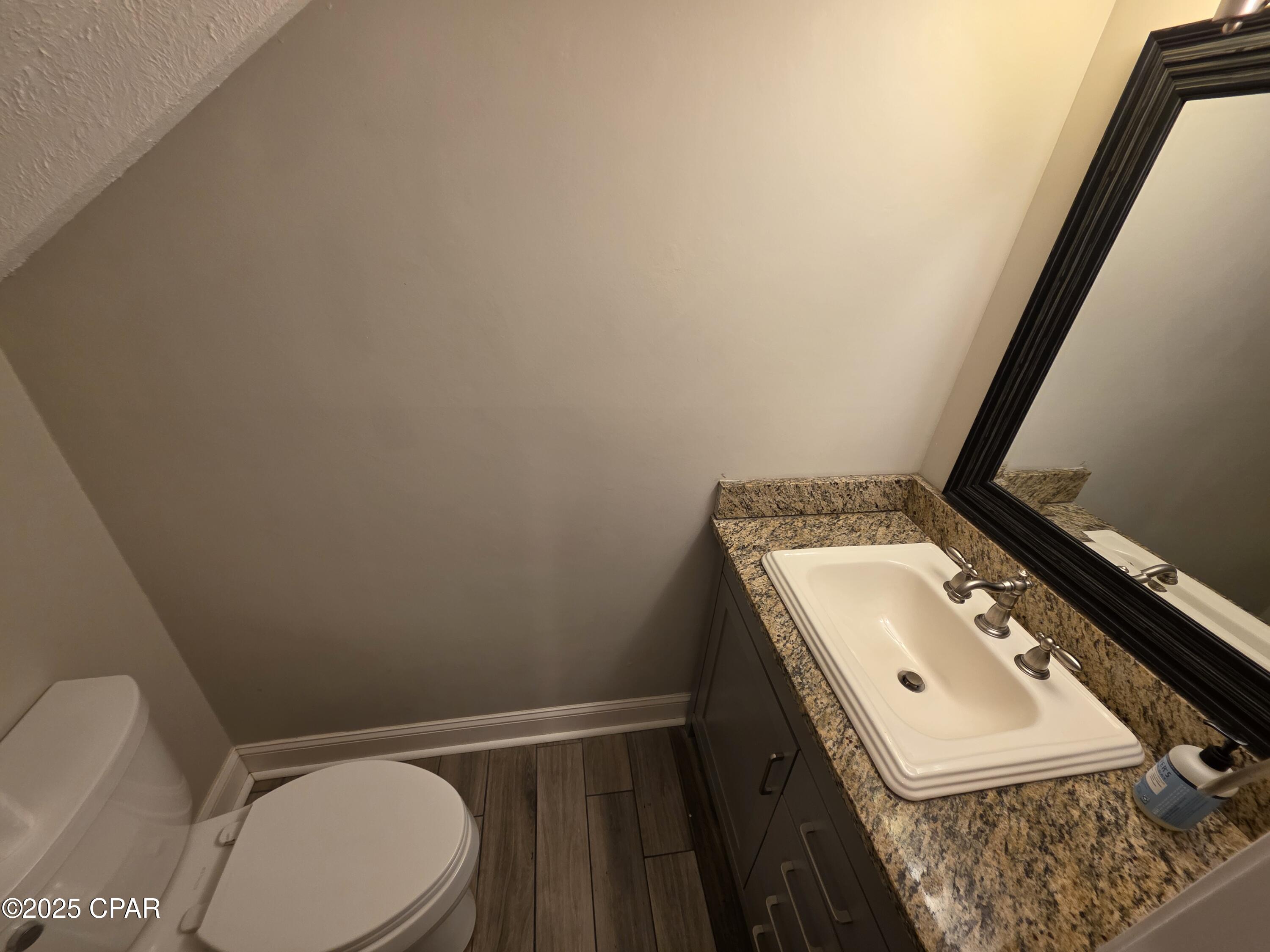 Image 7 For 1006 Wildwood Road