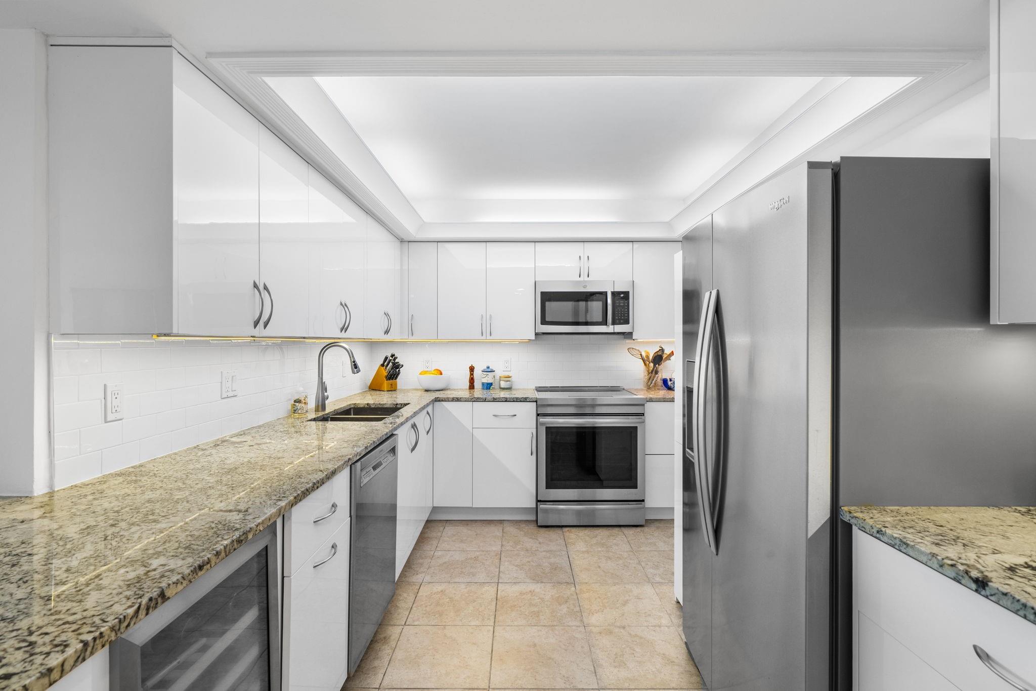 Homes for sale in Lauderdale By The Sea, FL | 4900 N Ocean #403, Lauderdale By The Sea, FL 33308 | MLS# F10533860