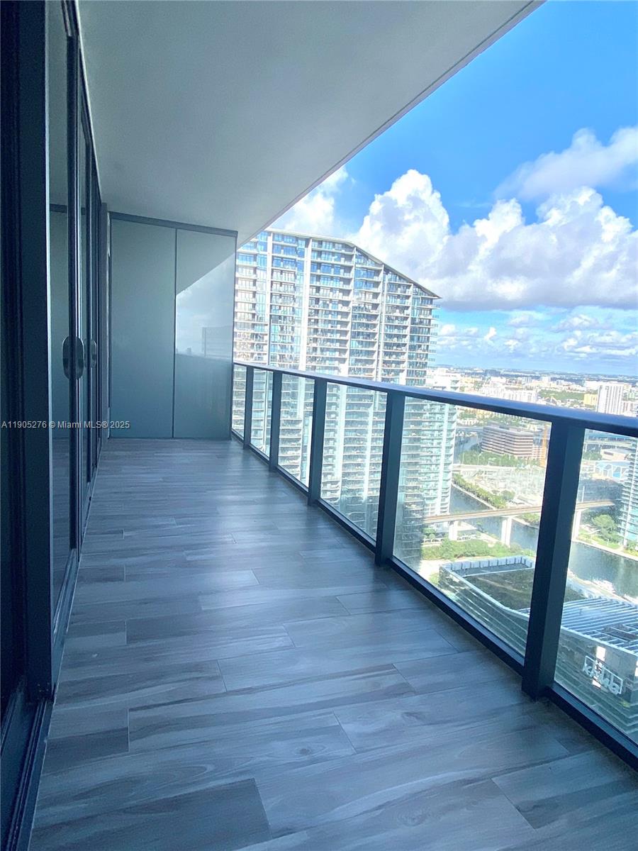 Condo for Rent in Miami, FL