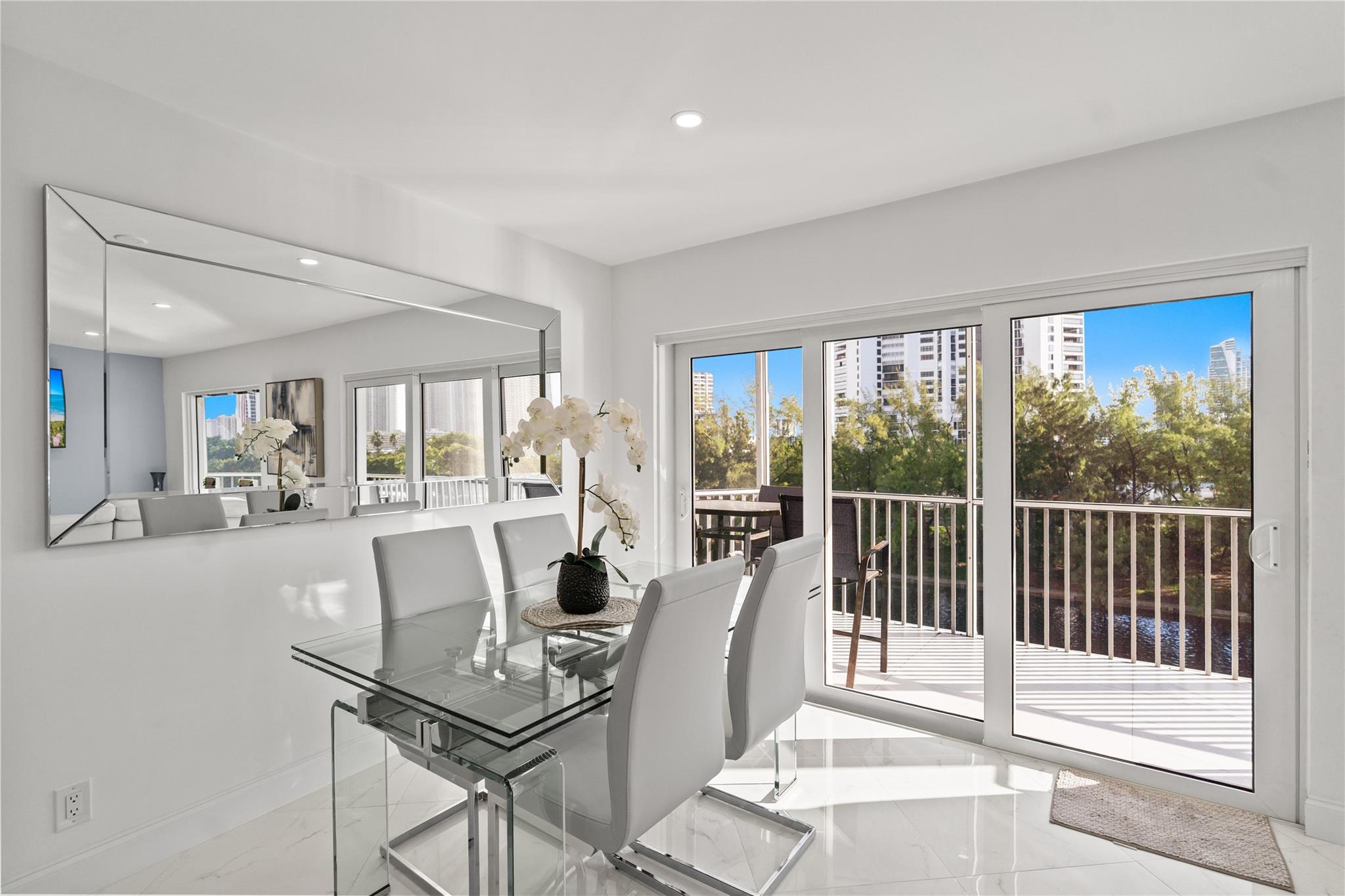 Homes for sale in Hallandale Beach, FL | 300 Diplomat Pkwy #616, Hallandale Beach, FL 33009 | MLS# F10533907