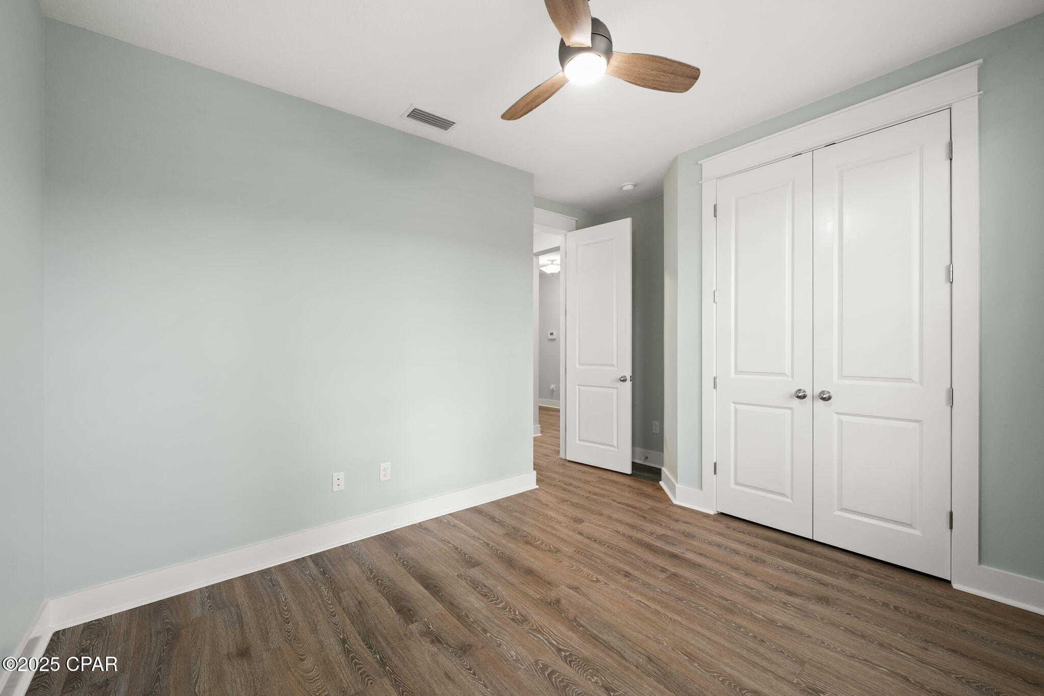 Image 38 For 443 Locksley Drive