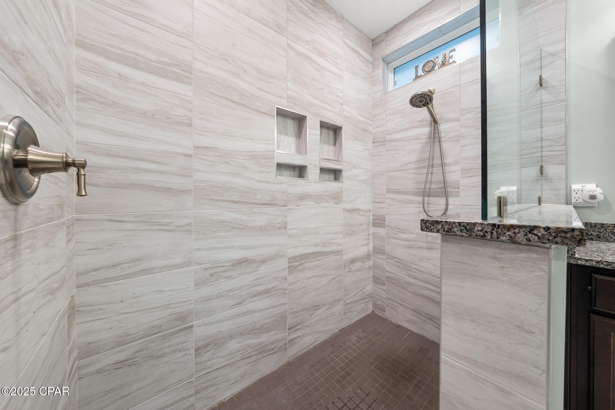 Image 47 For 443 Locksley Drive