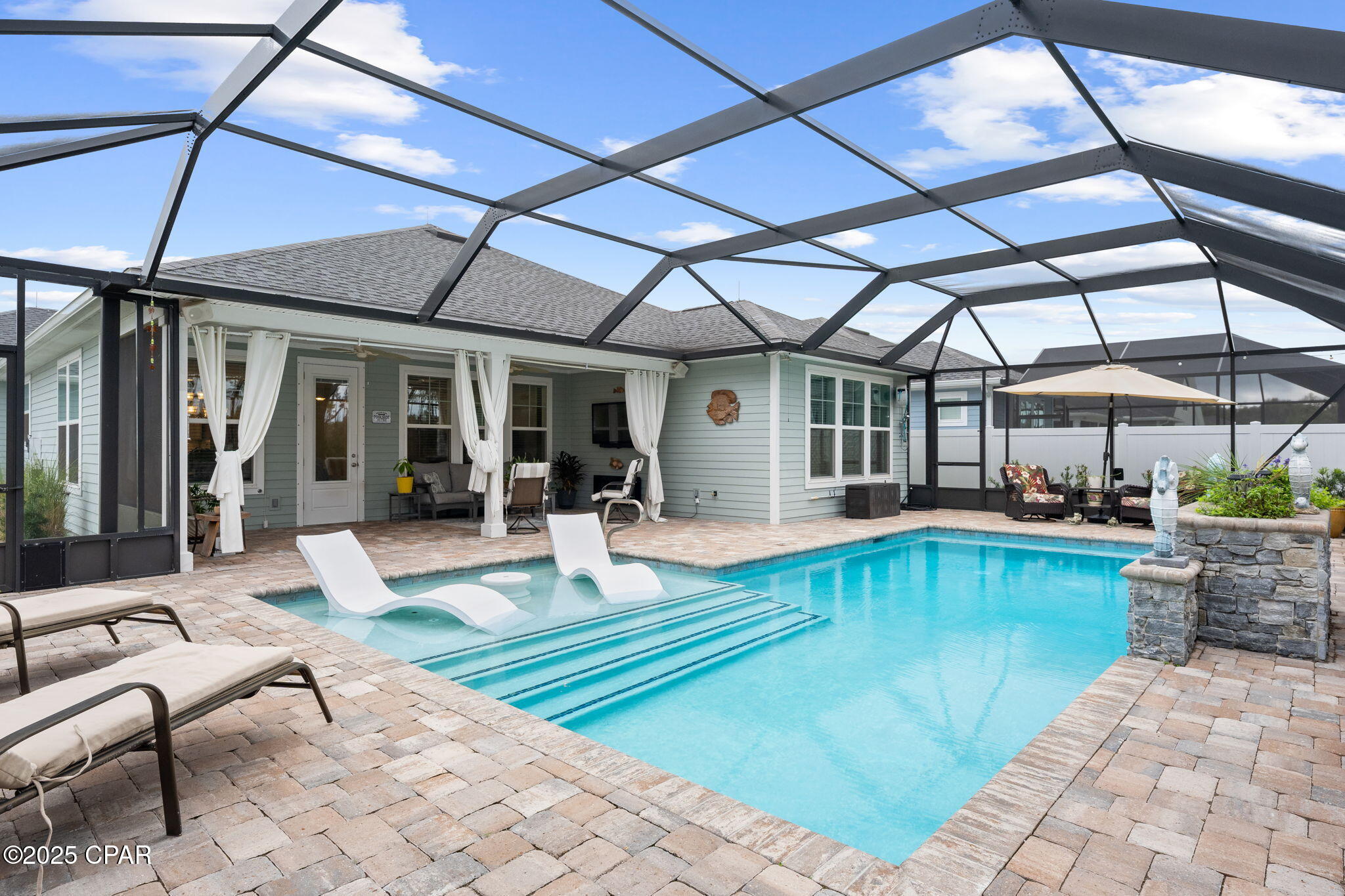 Image 6 For 443 Locksley Drive