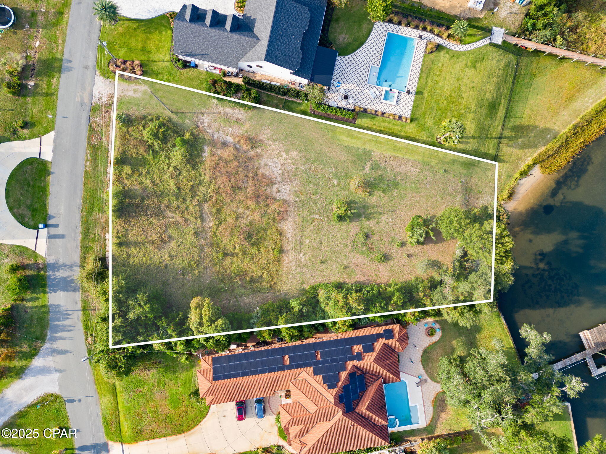 Image 11 For 601 Bay Drive