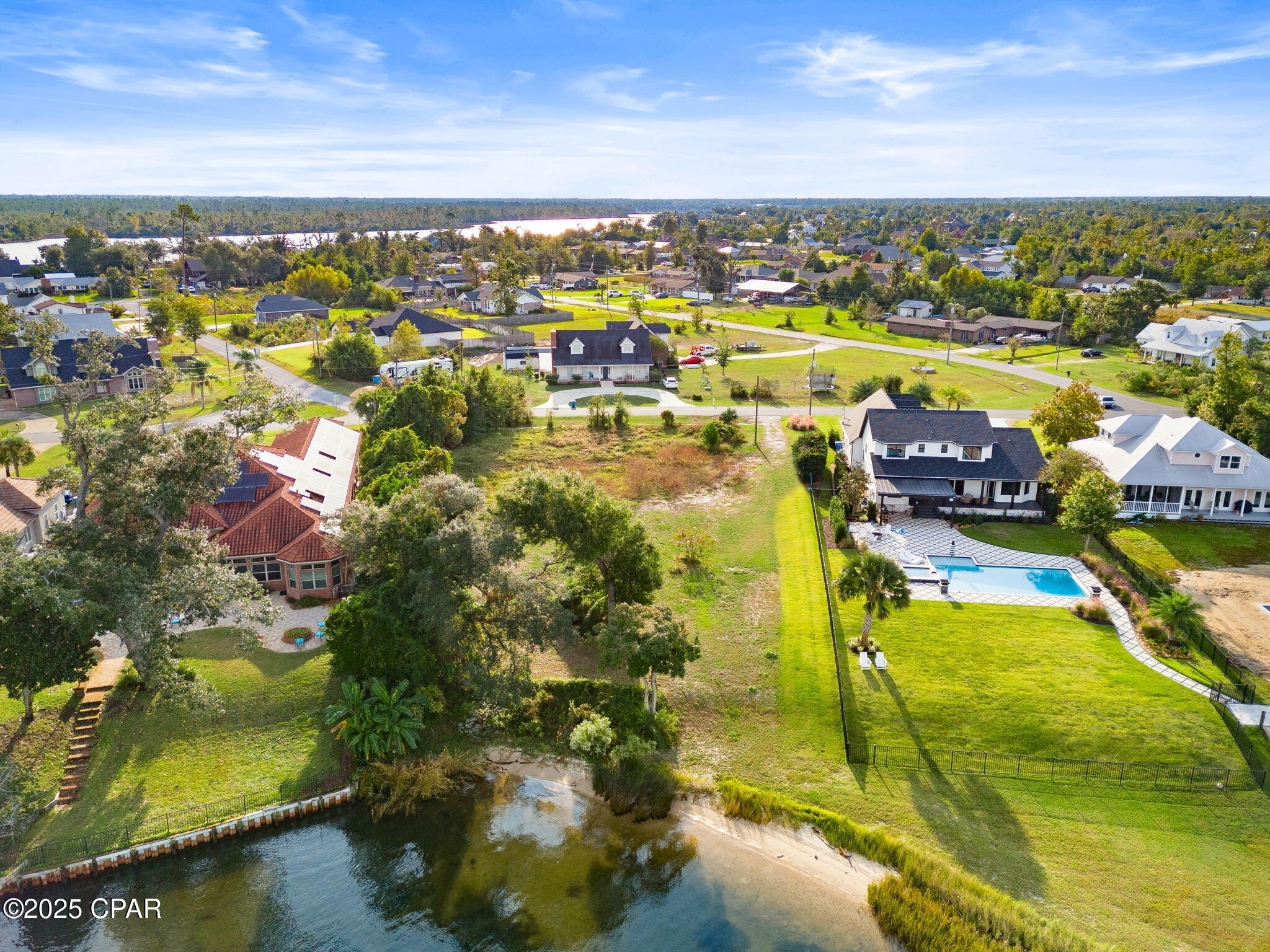 Image 7 For 601 Bay Drive