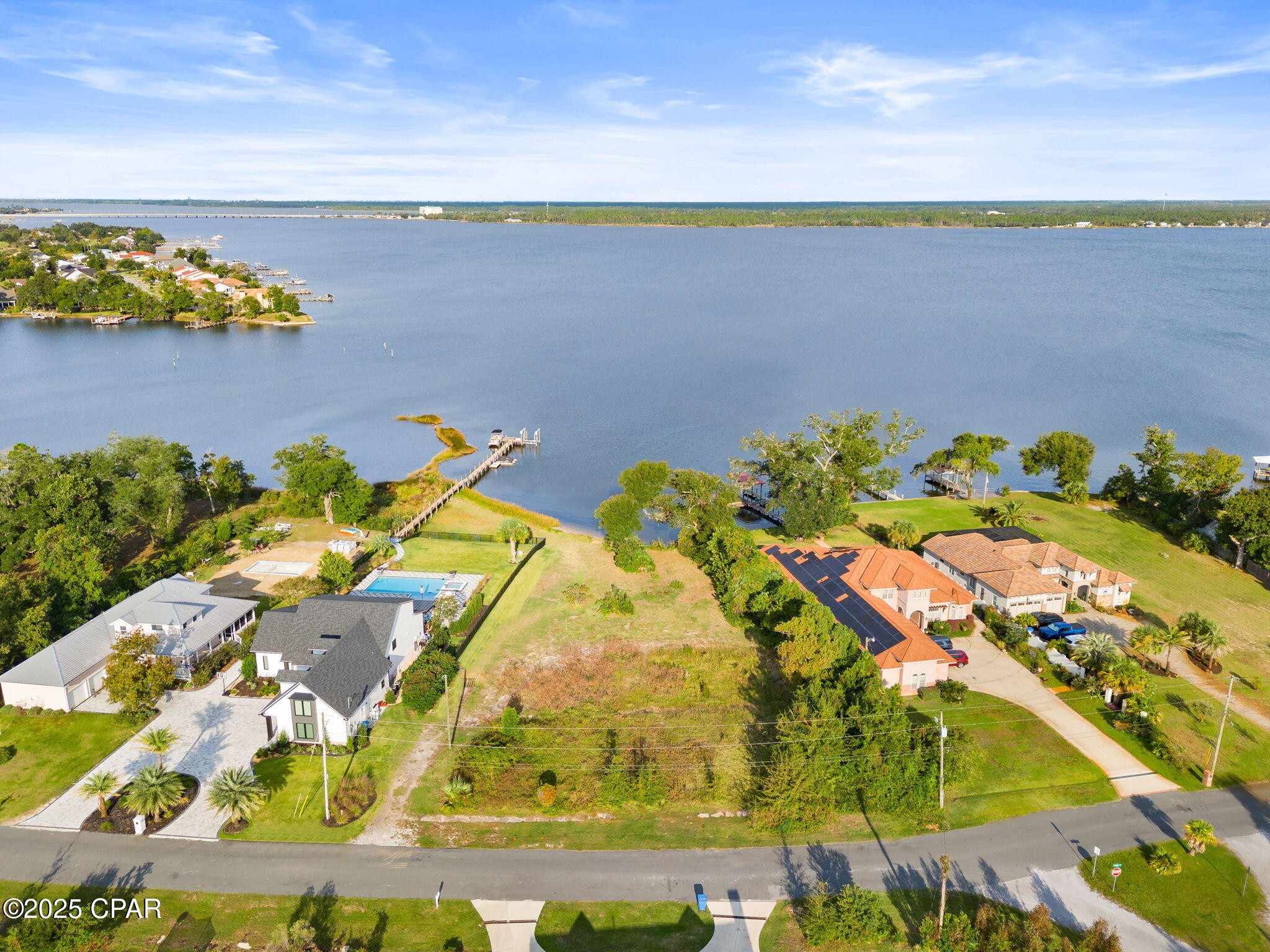 Image 8 For 601 Bay Drive