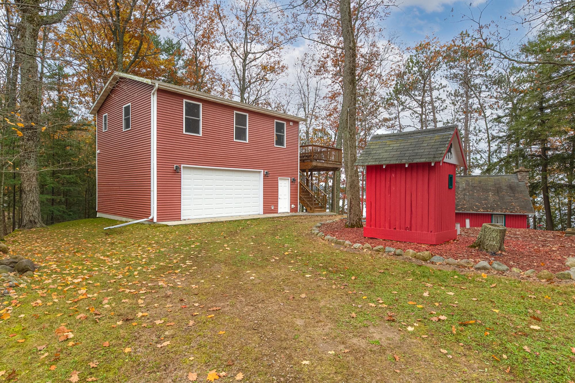 Pickerel Lake (C) Property 9357 Pickerel Lake Rd Photo 6