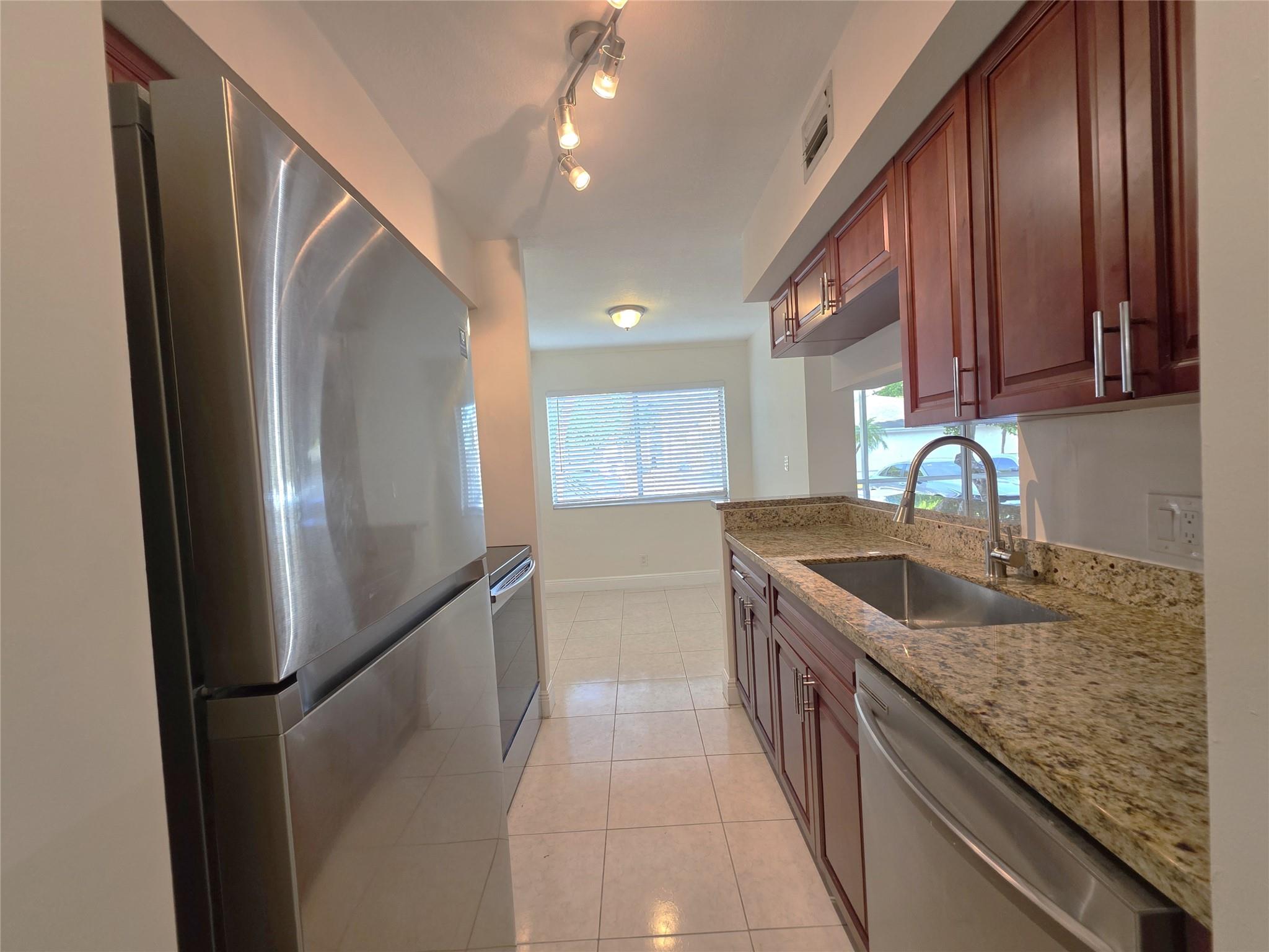 Sun Vista Gardens Condo