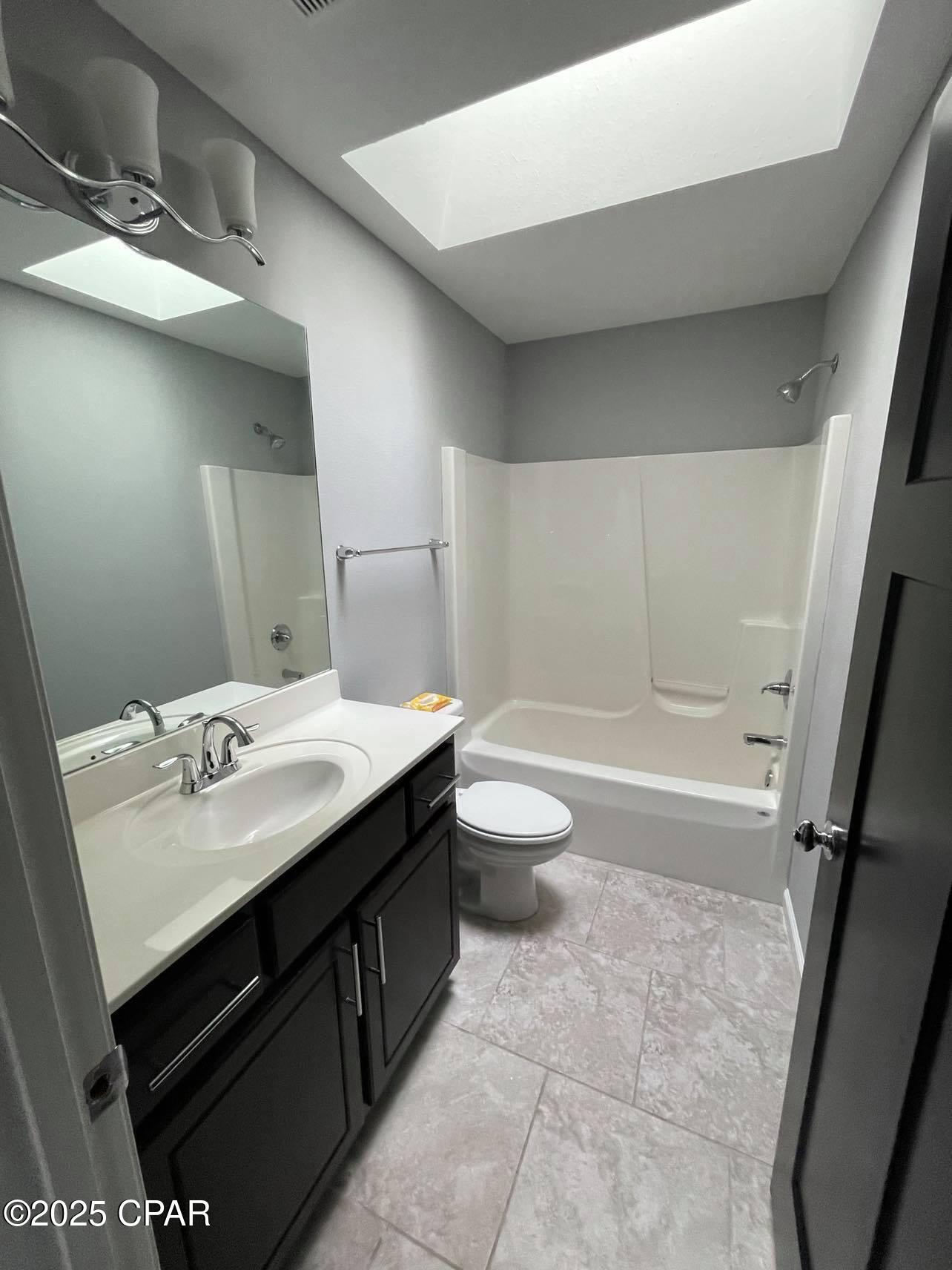 Image 18 For 245 Woodlawn Court