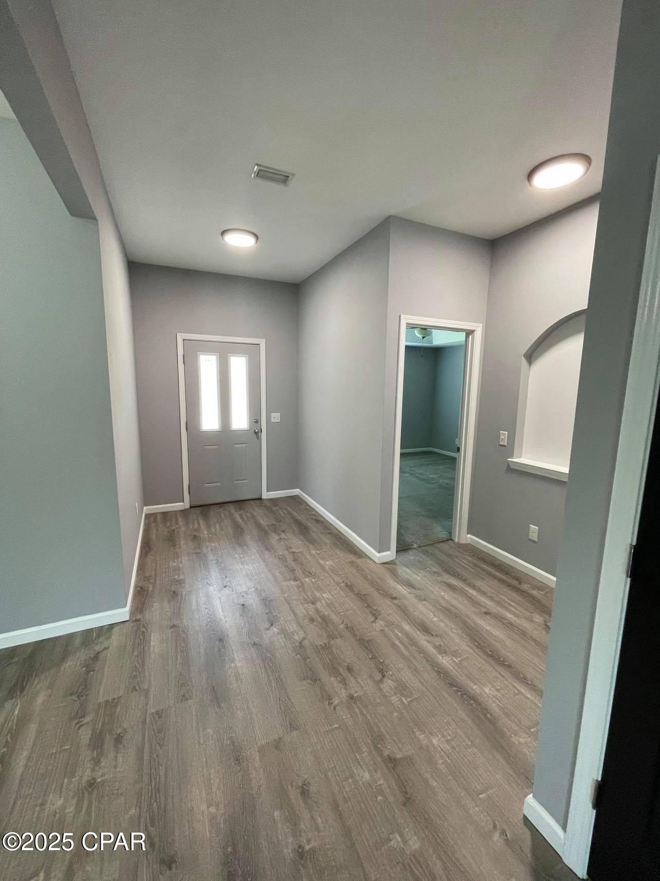 Image 3 For 245 Woodlawn Court