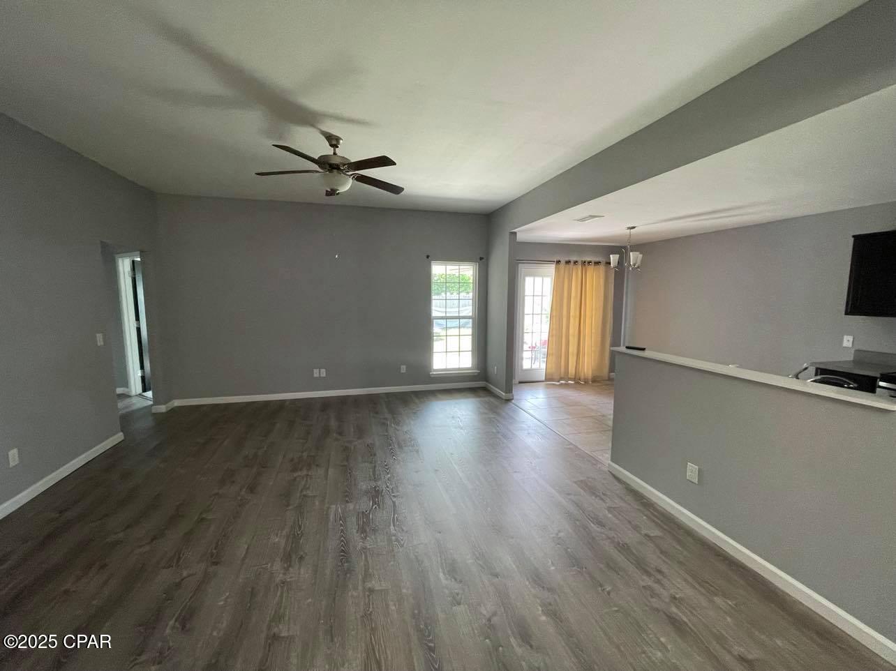 Image 4 For 245 Woodlawn Court