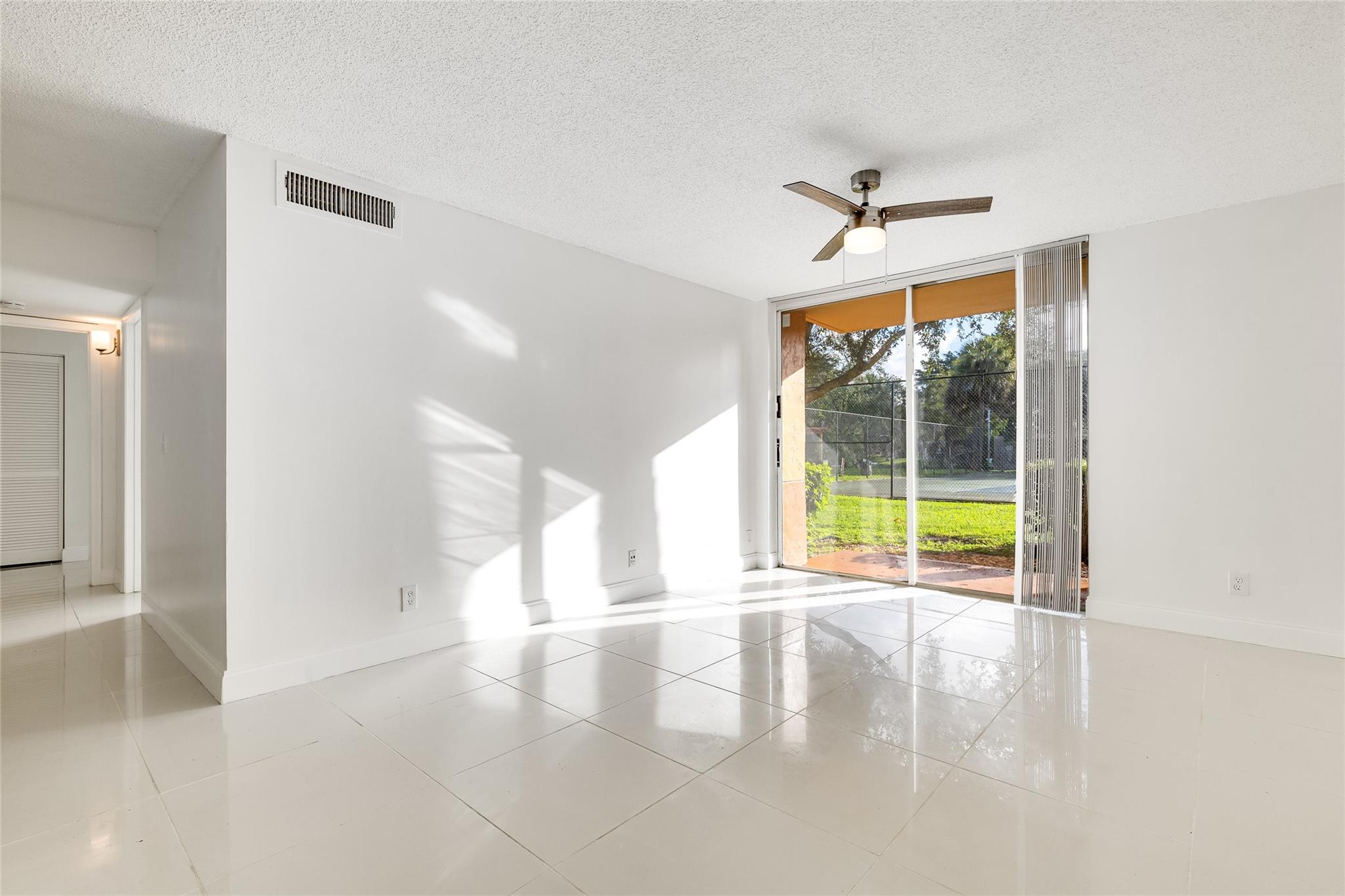 Homes for sale in Plantation, FL | 10773 Cleary Blvd #104, Plantation, FL 33324 | MLS# F10533275