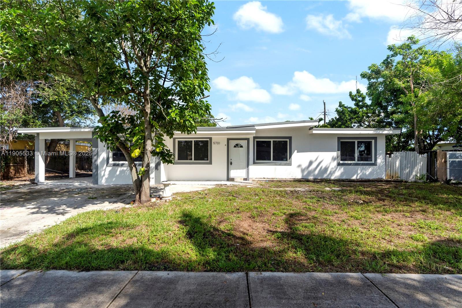 Miami Gardens Estates Sec