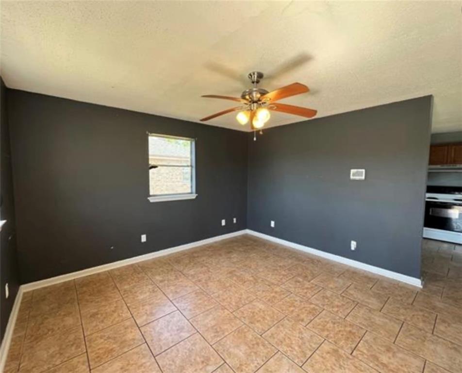 Homes for sale in Violet, LA | 2712 Guerra Dr, Violet, LA 70092 | MLS# 2528766