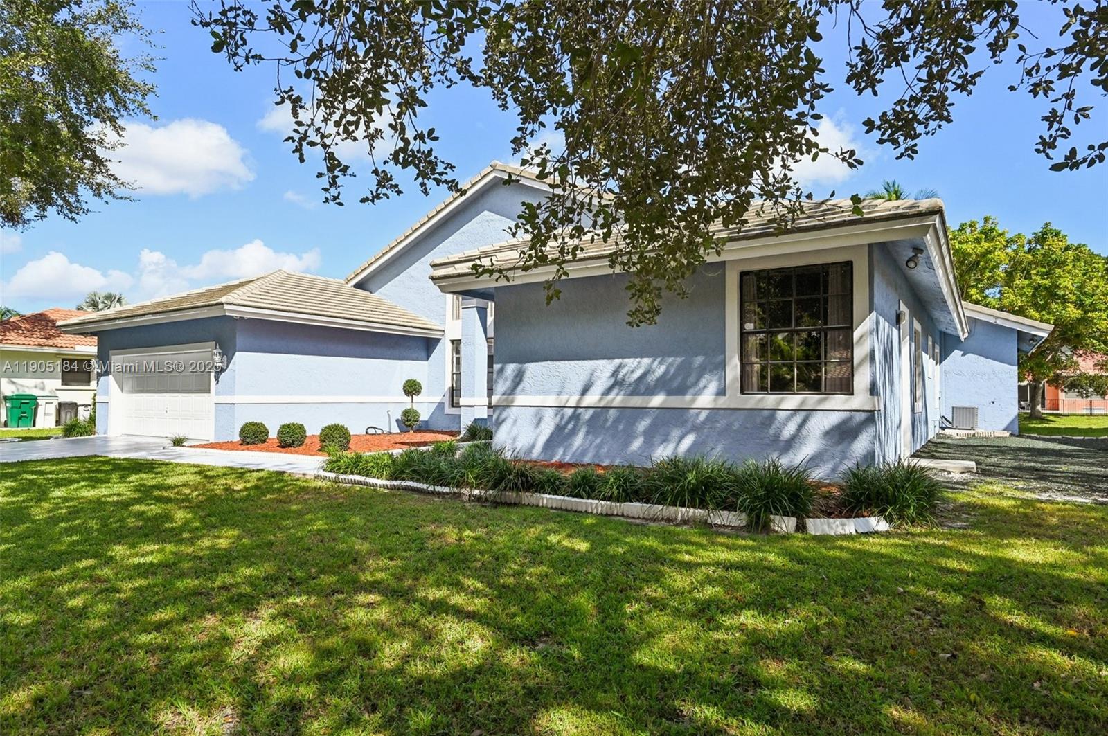 Homes for sale in Parkland, FL | 6120 Nw 60th Ave, Parkland, FL 33067 | MLS# A11905184