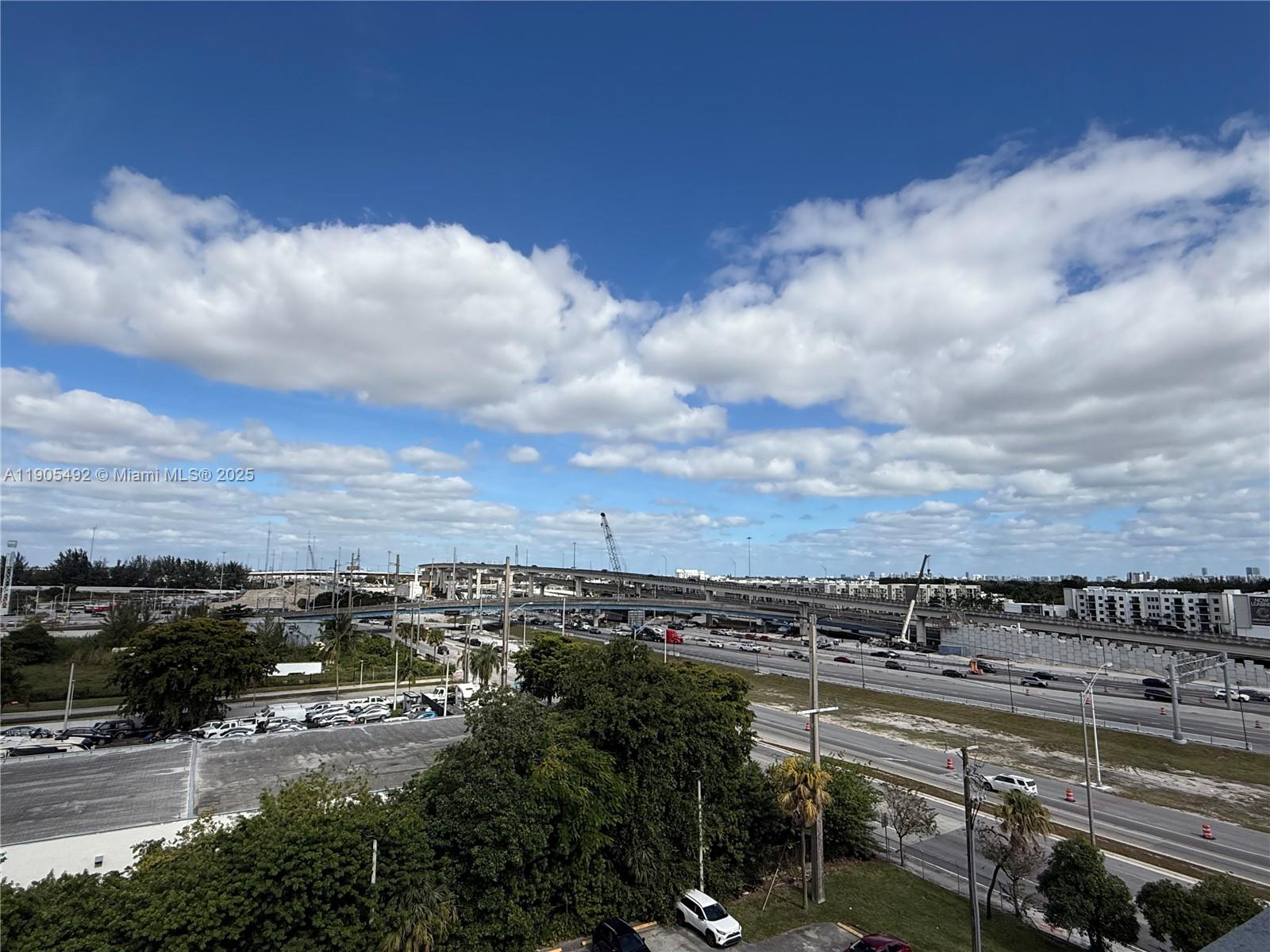 Parkway Towers Bldg 1 Con