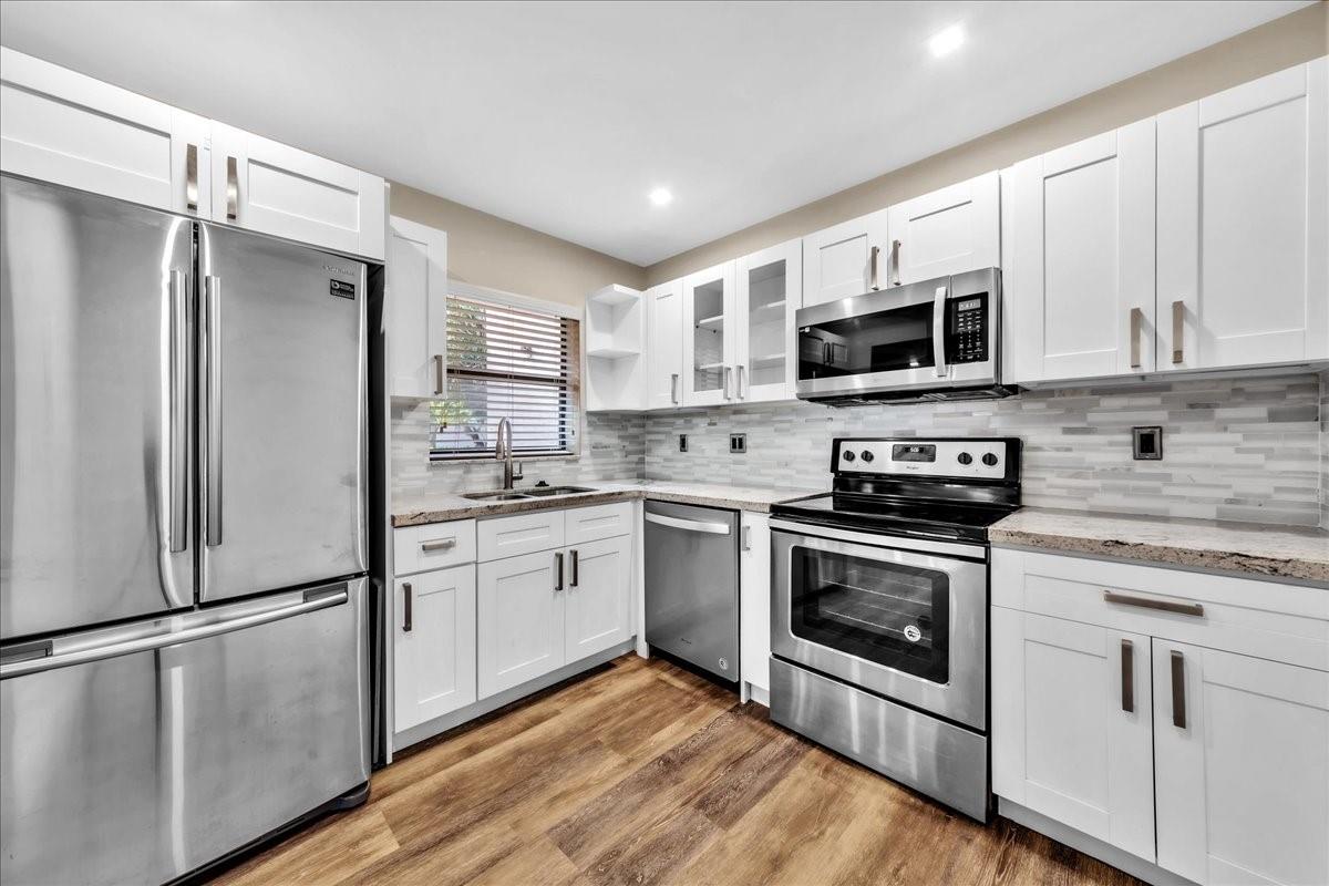 Applewood Village 1 Coa