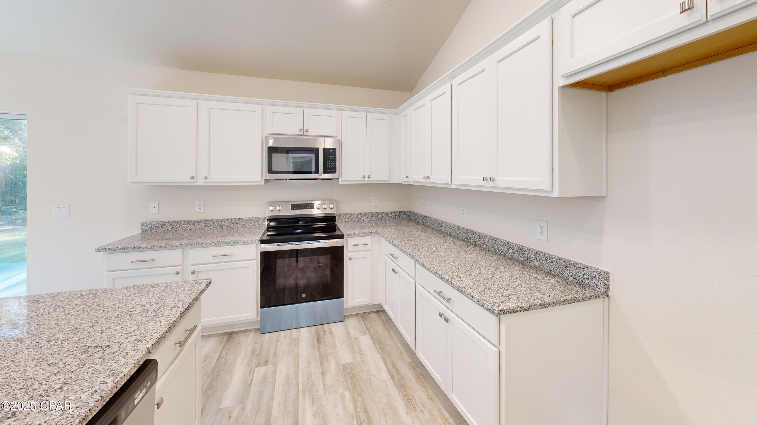 Image 16 For 2263 Shenandoah Boulevard