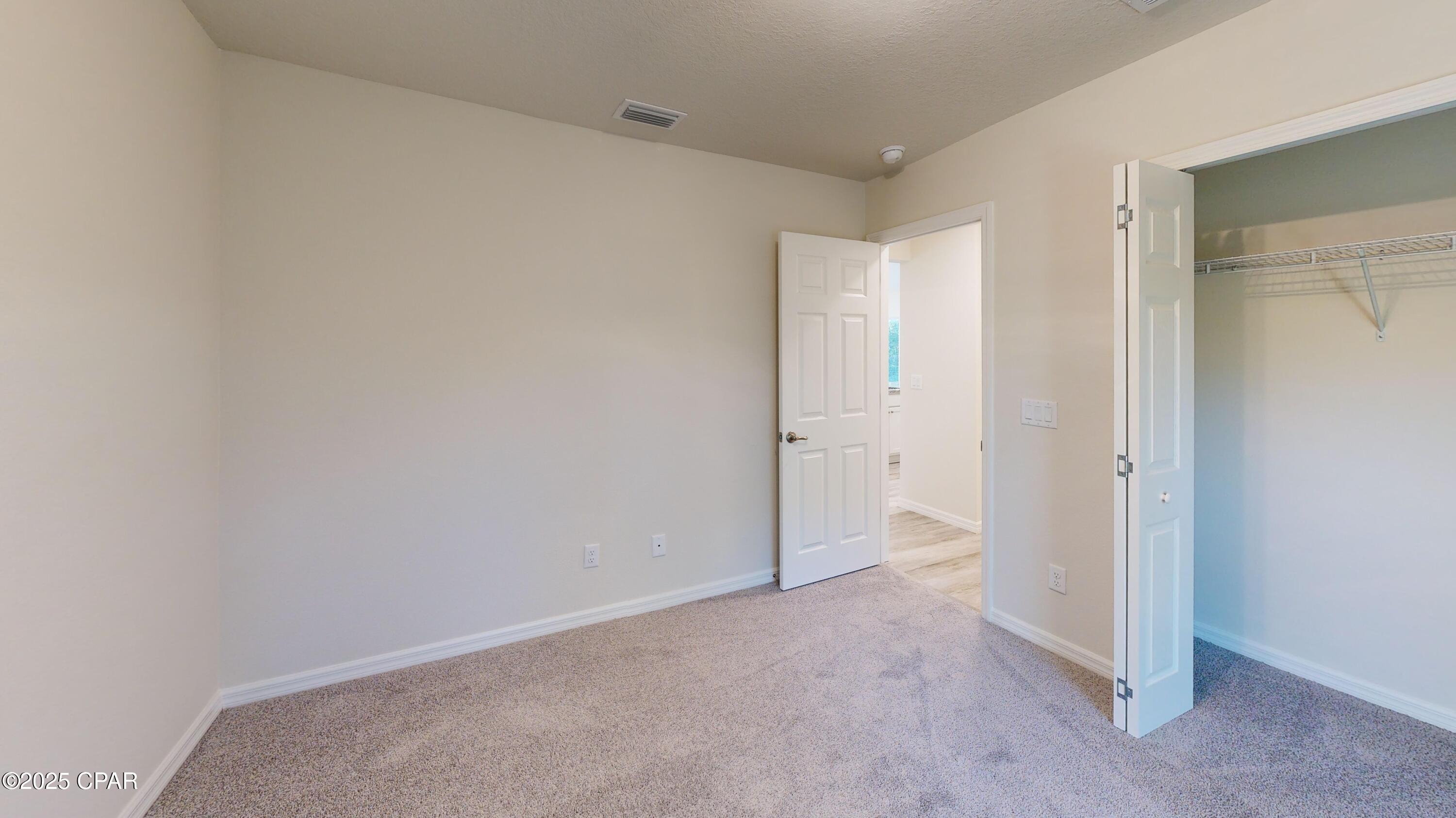 Image 9 For 2263 Shenandoah Boulevard