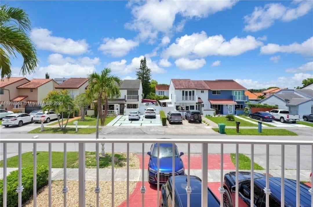 Homes for sale in Miami, FL | 11763 Sw 15Th St, Miami, FL 33184 | MLS# A11902540