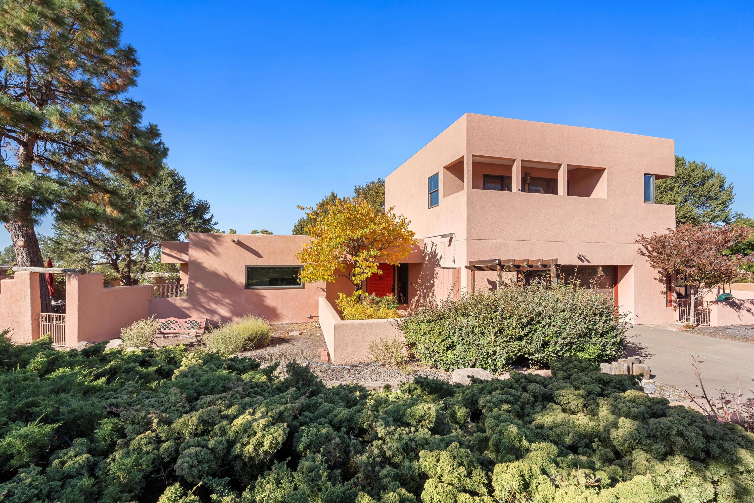 975 Antelope Ave NE, Albuquerque NM 87122