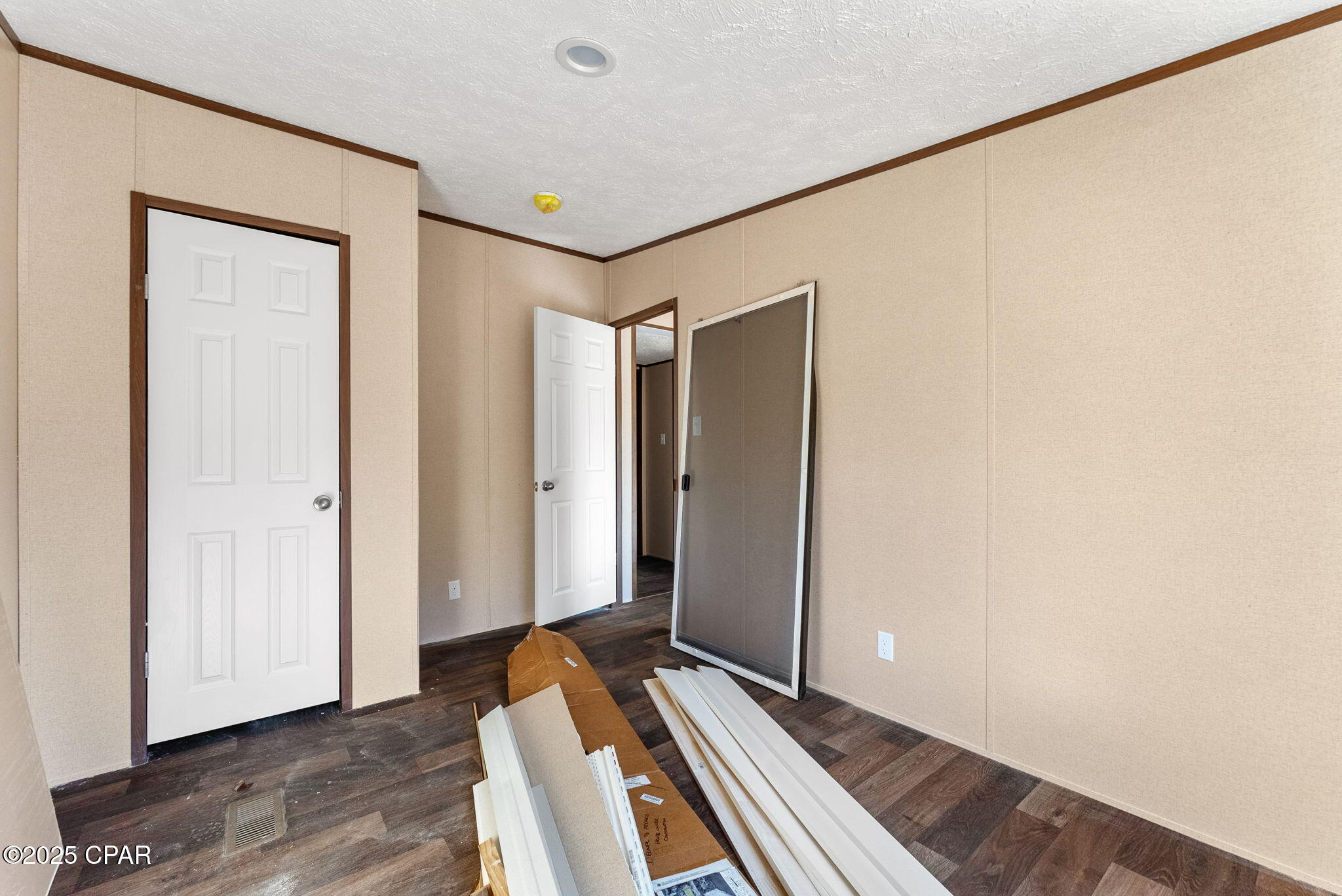 Image 20 For 219 Transmitter Road