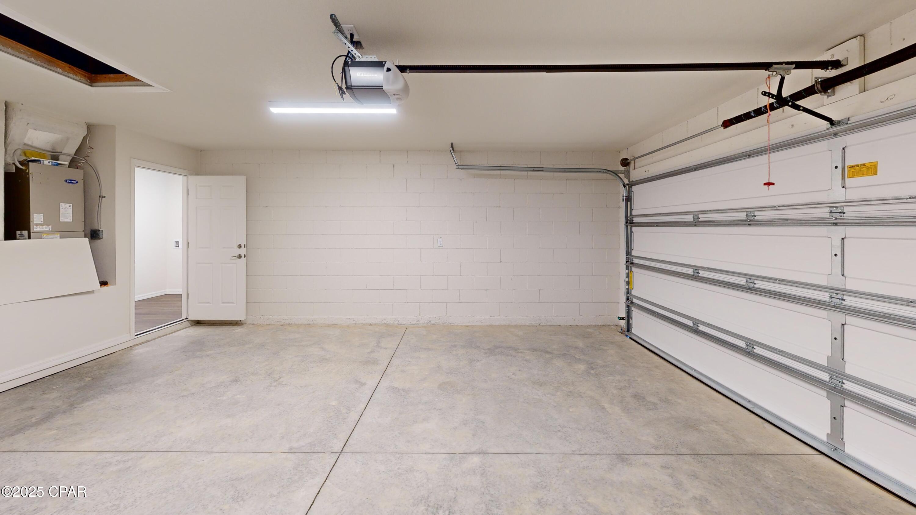 Image 17 For 2225 Chase Street