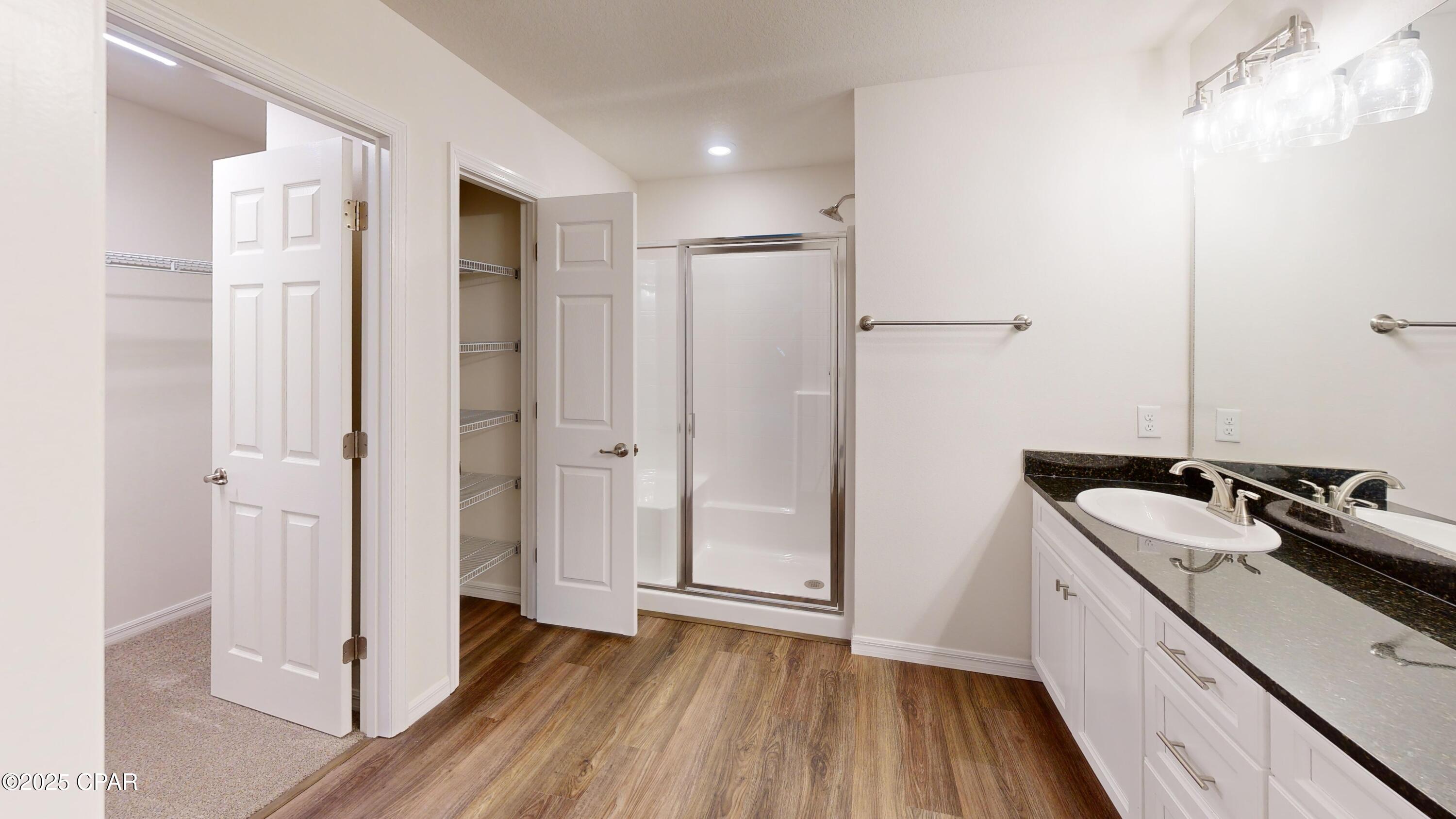 Image 4 For 2225 Chase Street