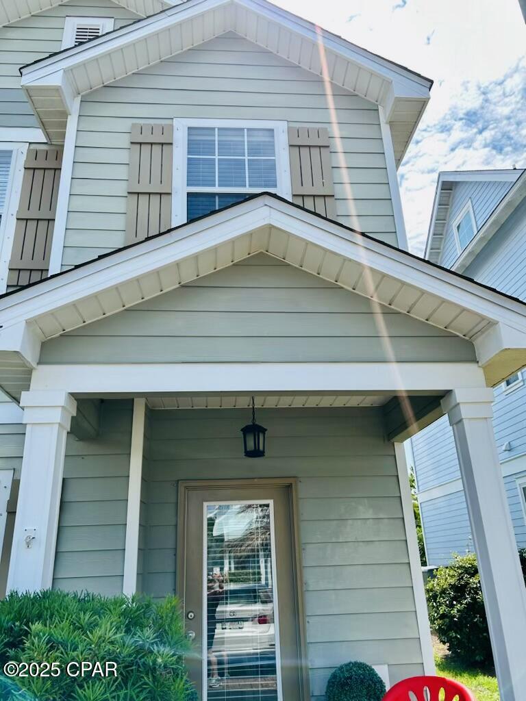 Image 2 For 335 Madison Circle