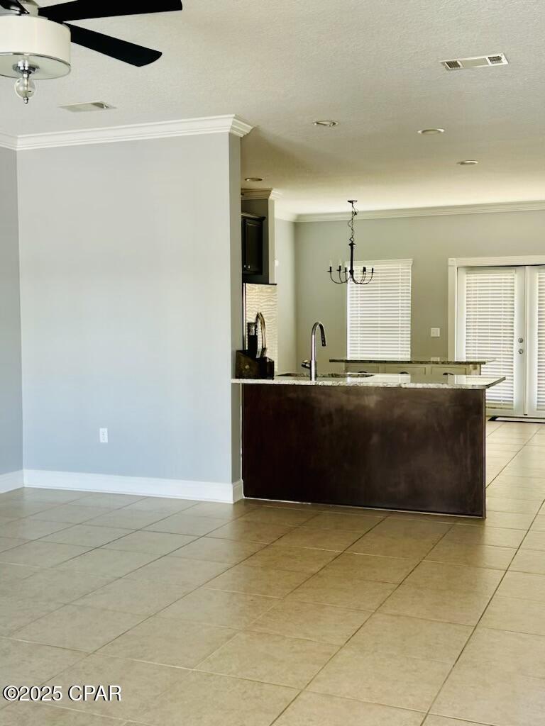 Image 3 For 335 Madison Circle