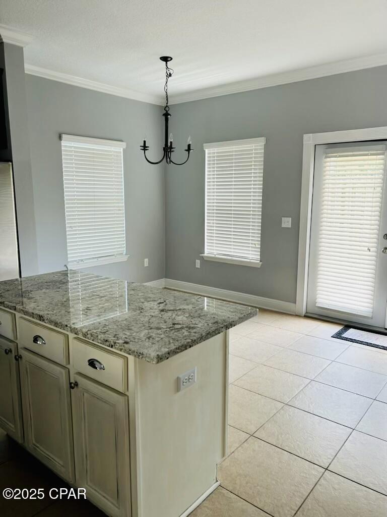 Image 4 For 335 Madison Circle