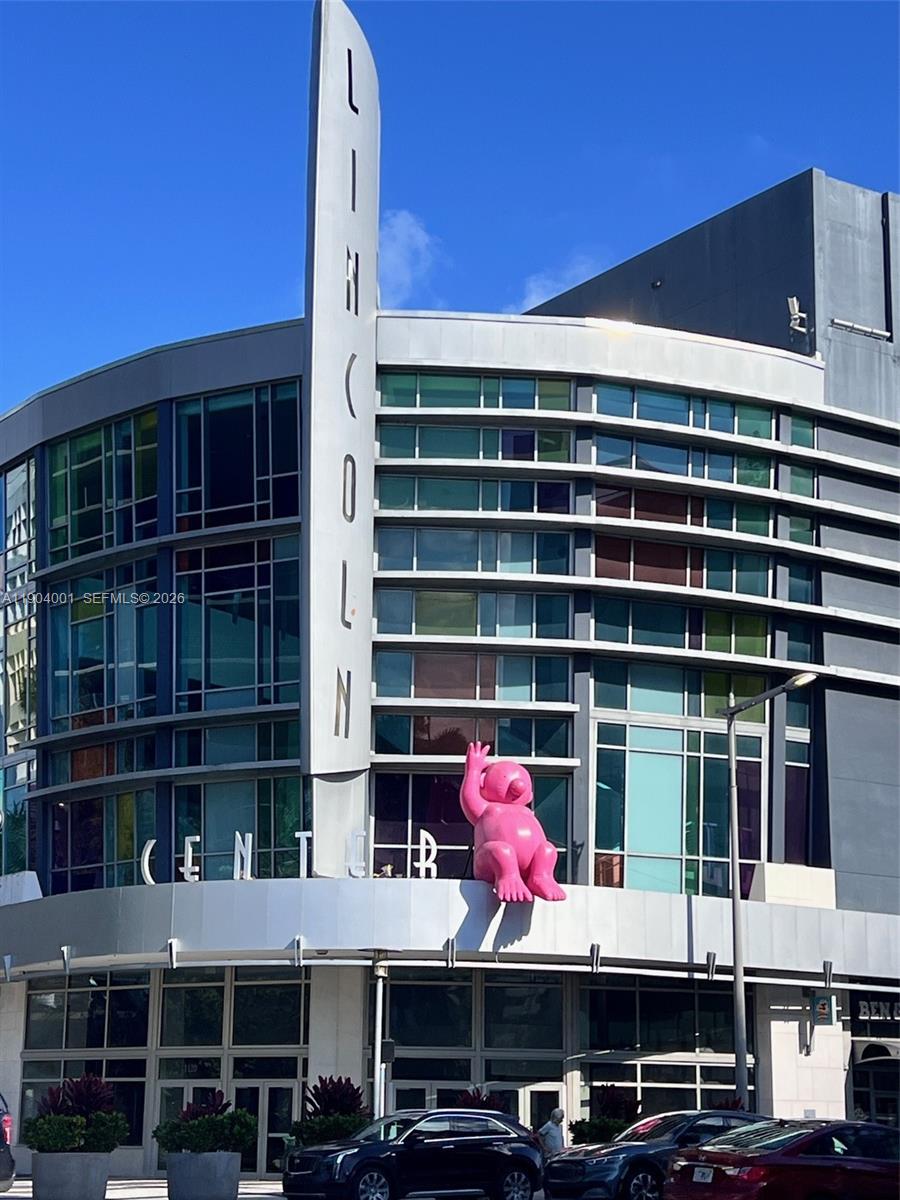 Lincoln Towers Condo