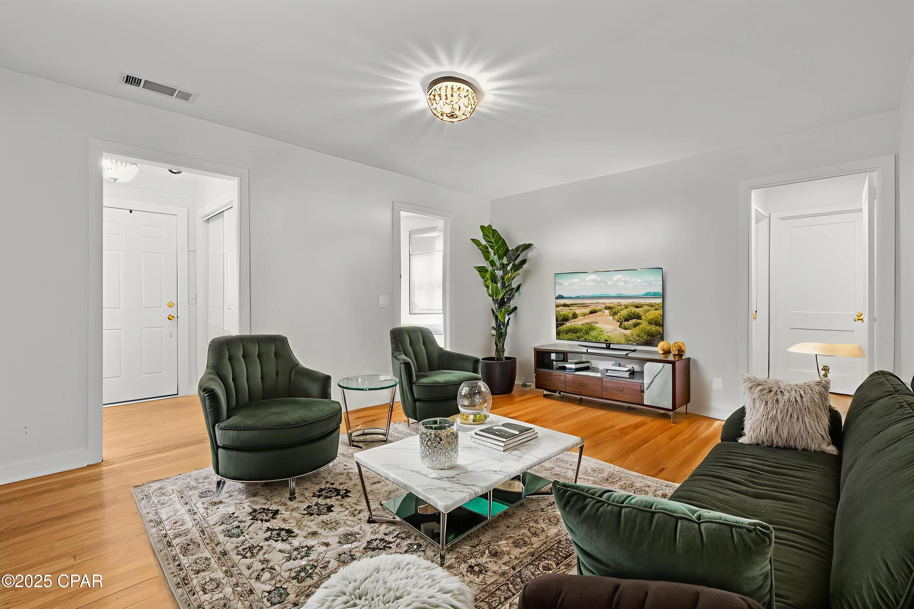 Image 10 For 1709 Cincinnati Avenue