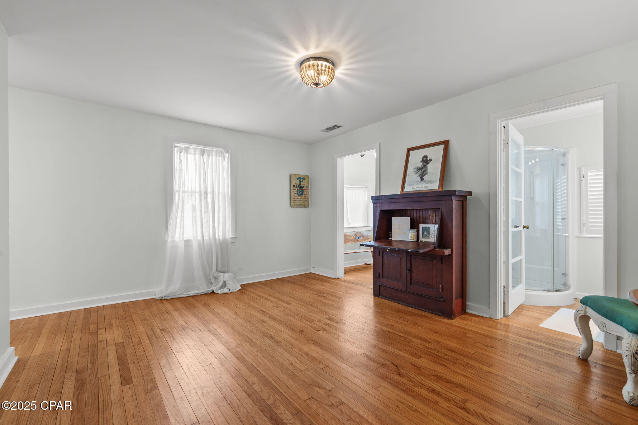 Image 11 For 1709 Cincinnati Avenue