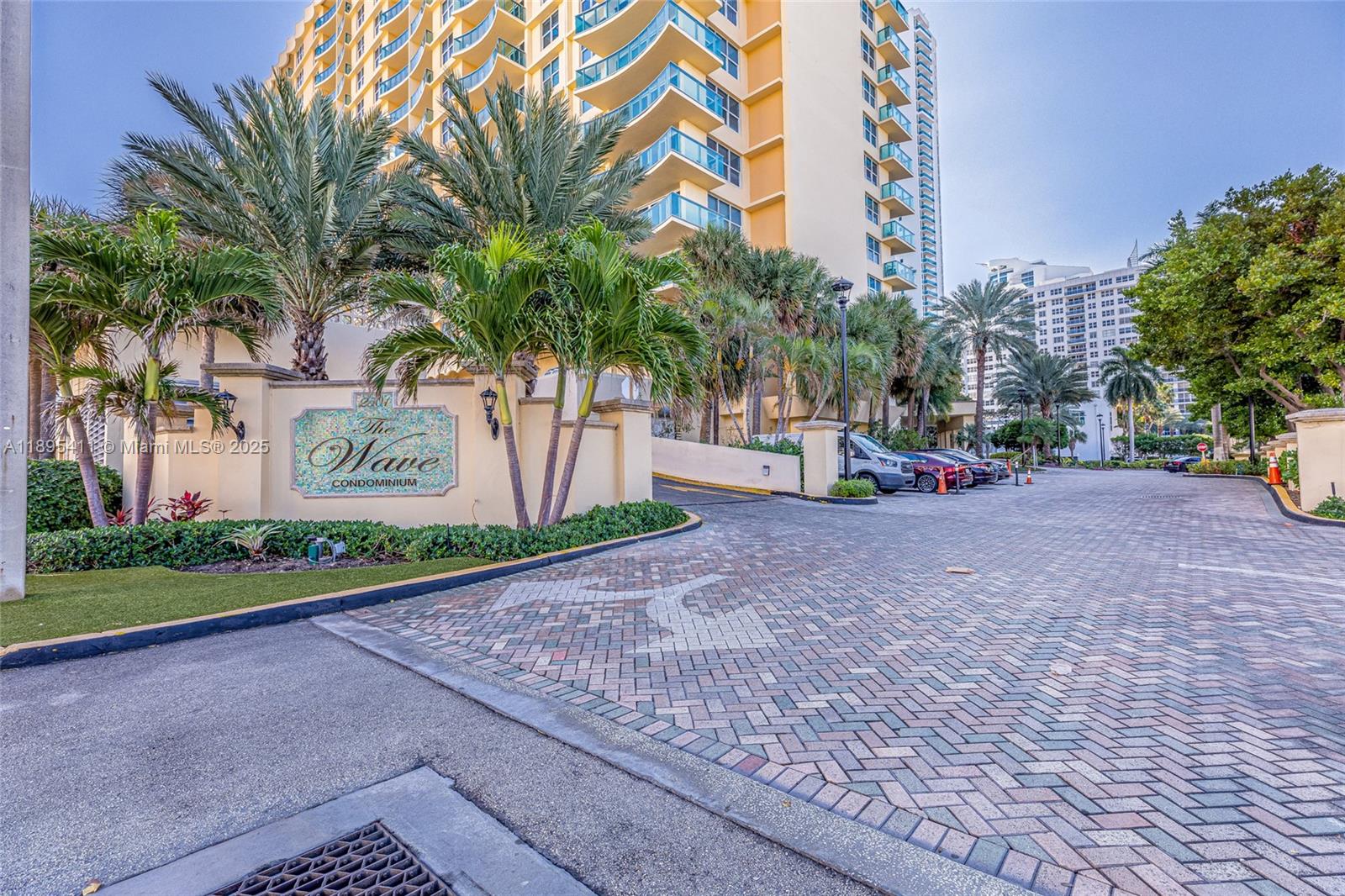 Wave Condo