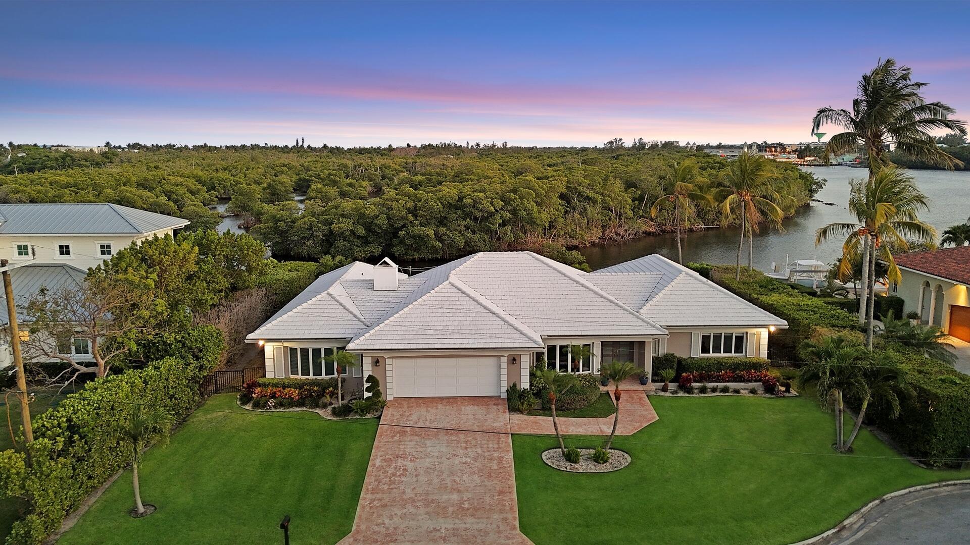 Homes for sale in Ocean Ridge, FL | 7 Inlet Cay Dr, Ocean Ridge, FL 33435 | MLS# R11136616