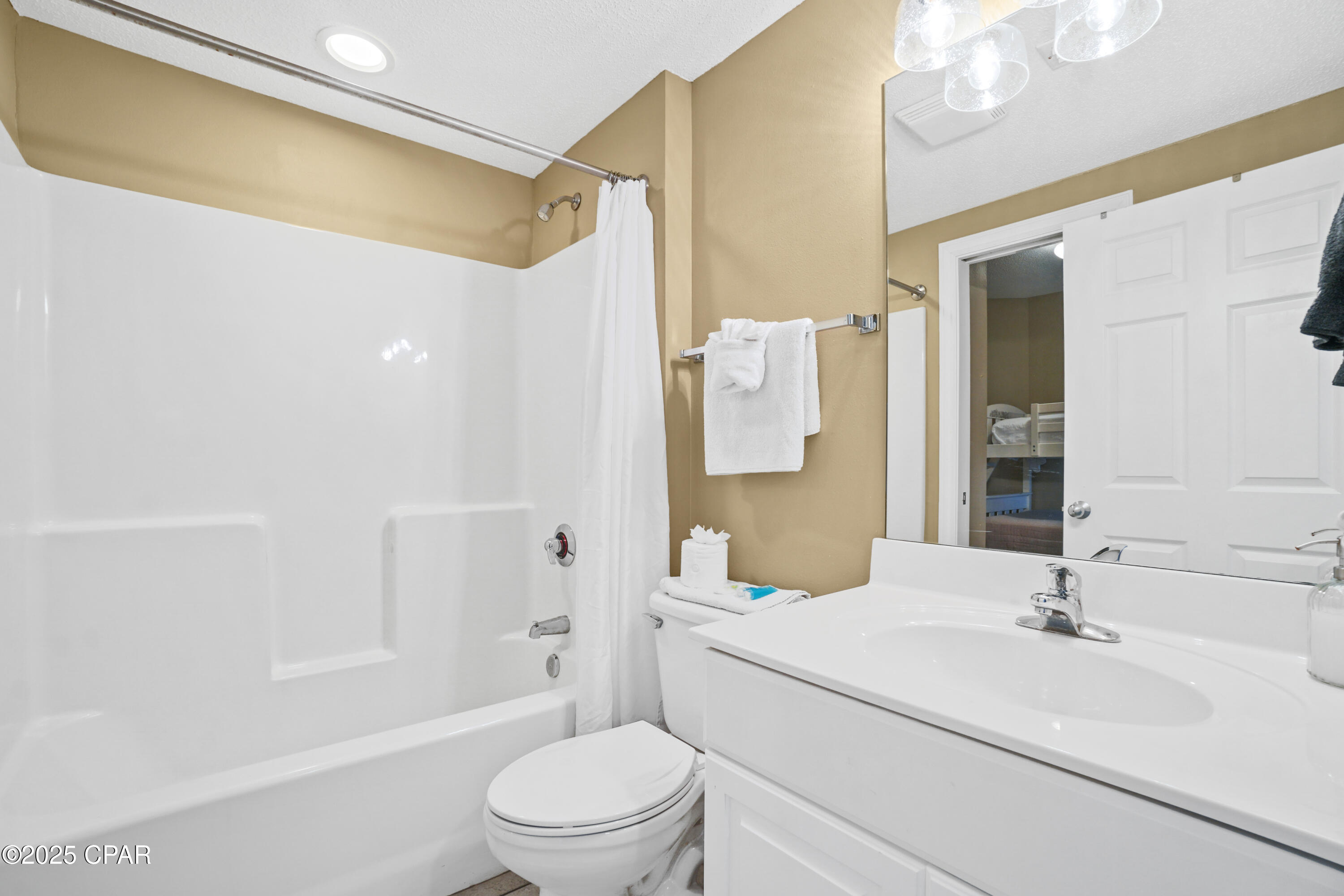 Image 20 For 10811 Front Beach Road 2-1607