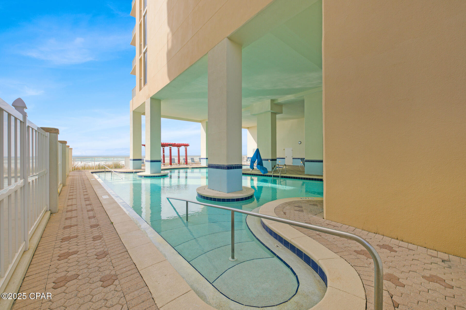 Image 36 For 10901 Front Beach Road 1-2010