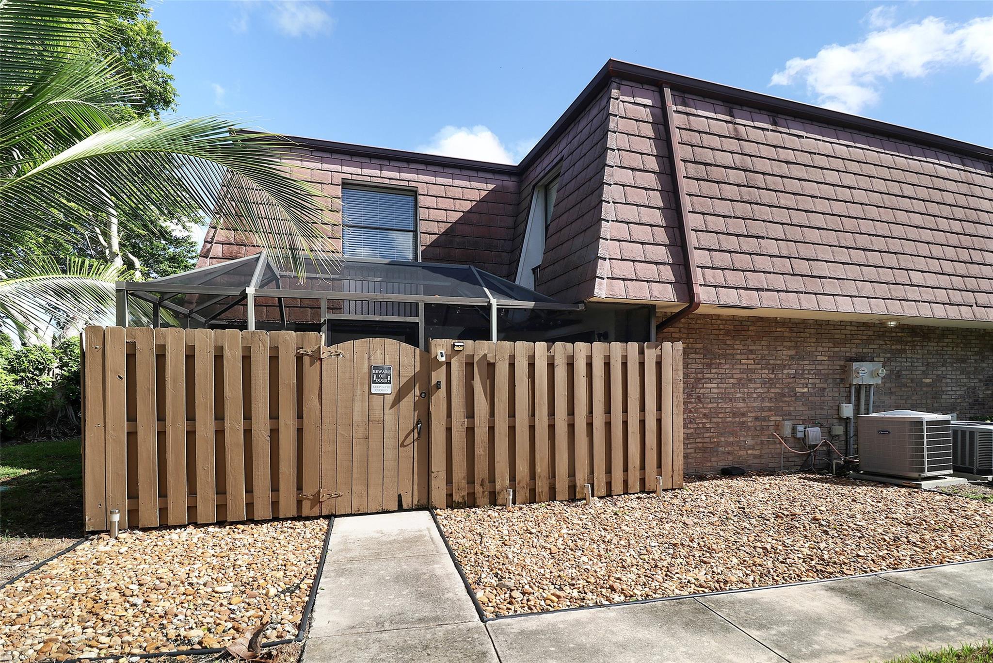 Courtyards At Boca Raton