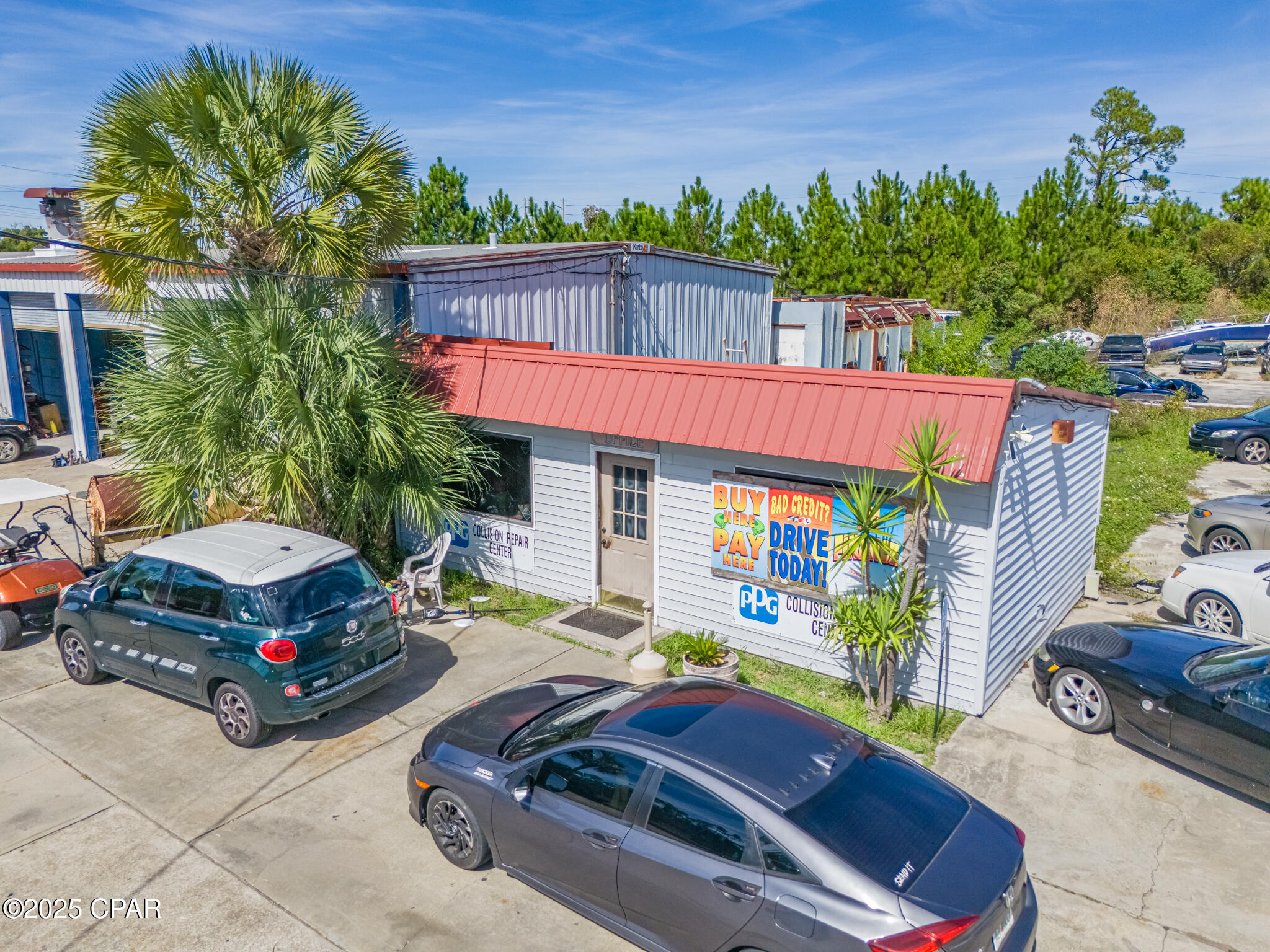 Listing photo id 20 for 1220 19th Street