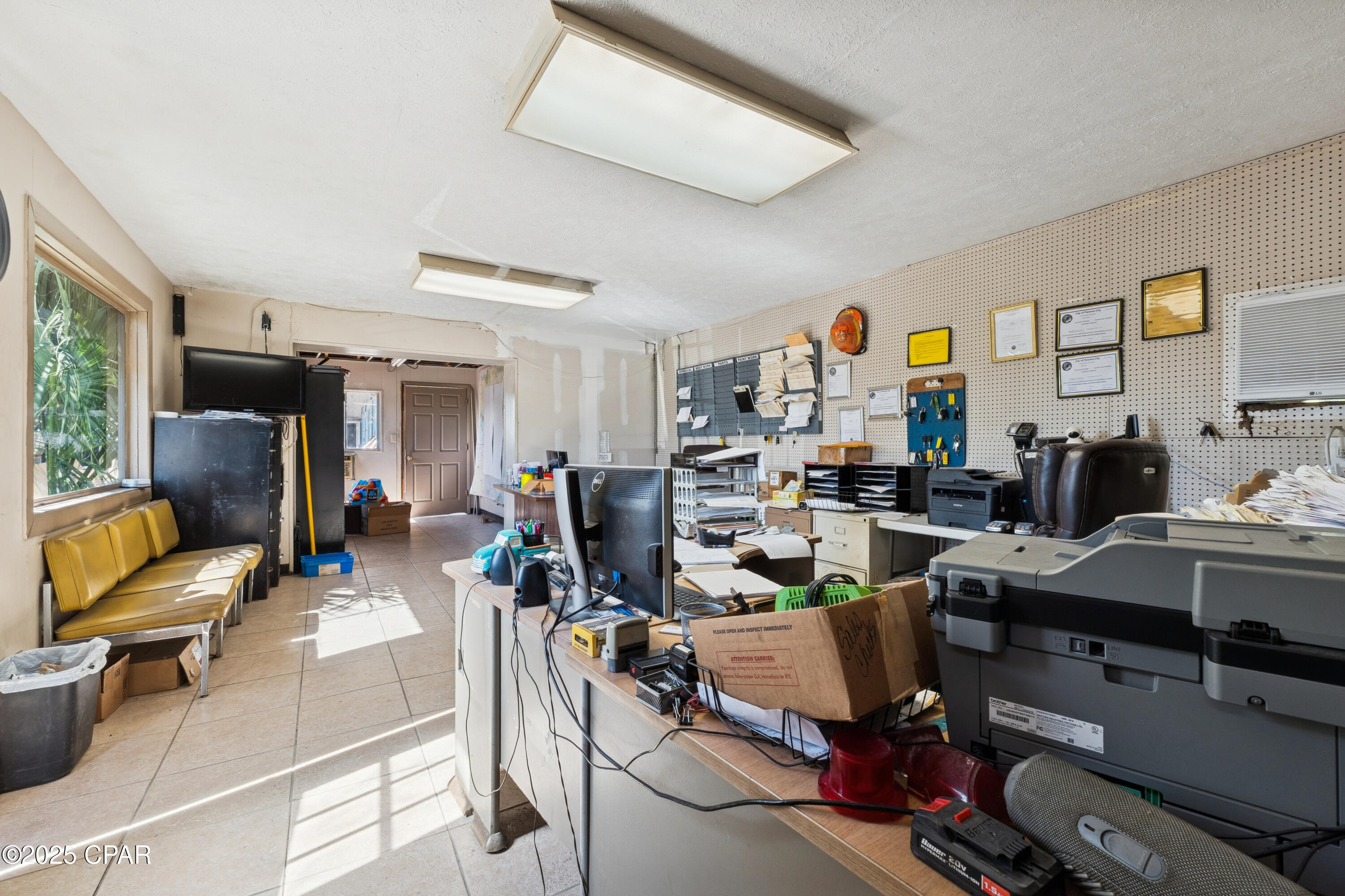 Listing photo id 22 for 1220 19th Street