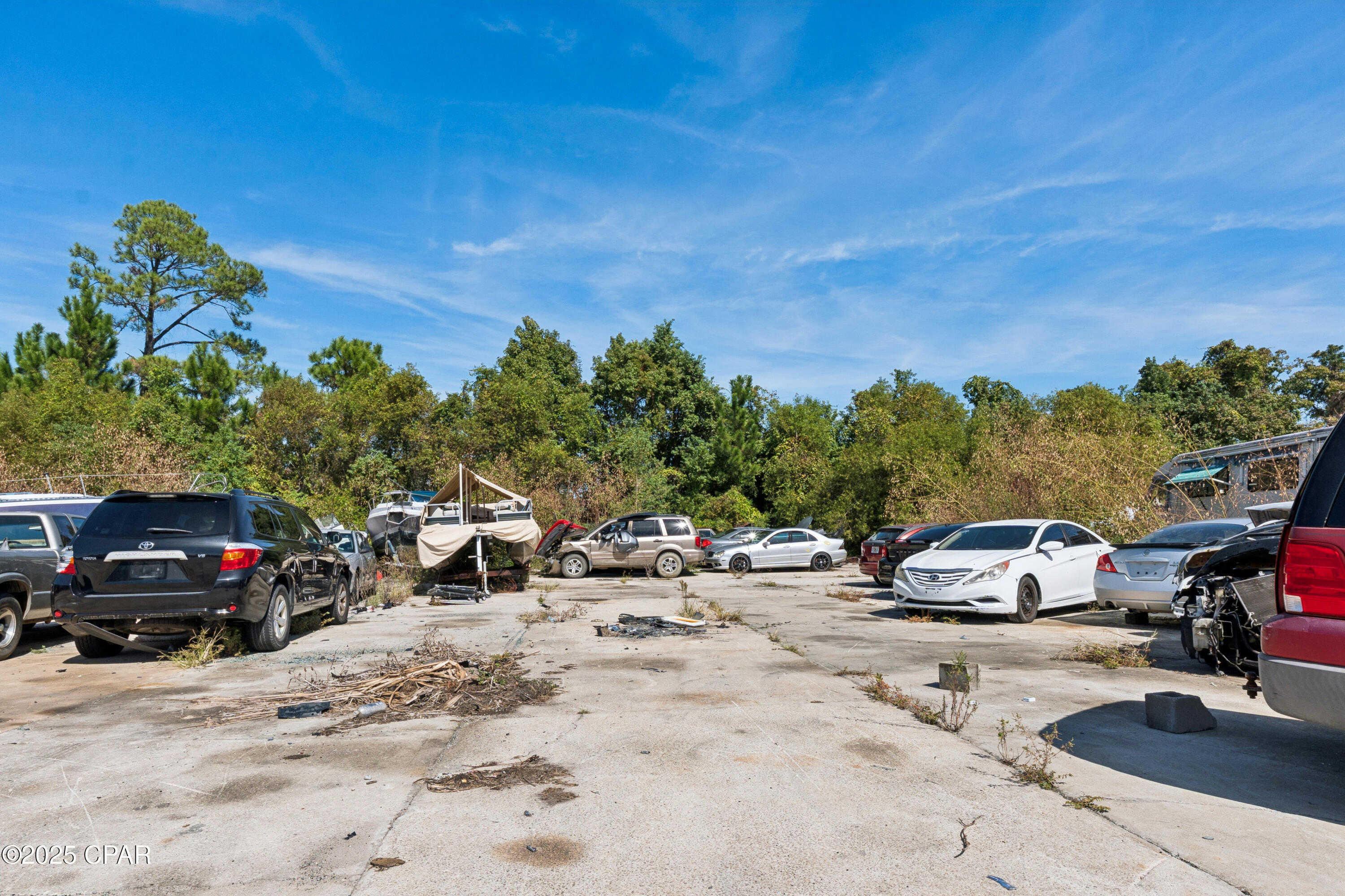 Listing photo id 36 for 1220 19th Street