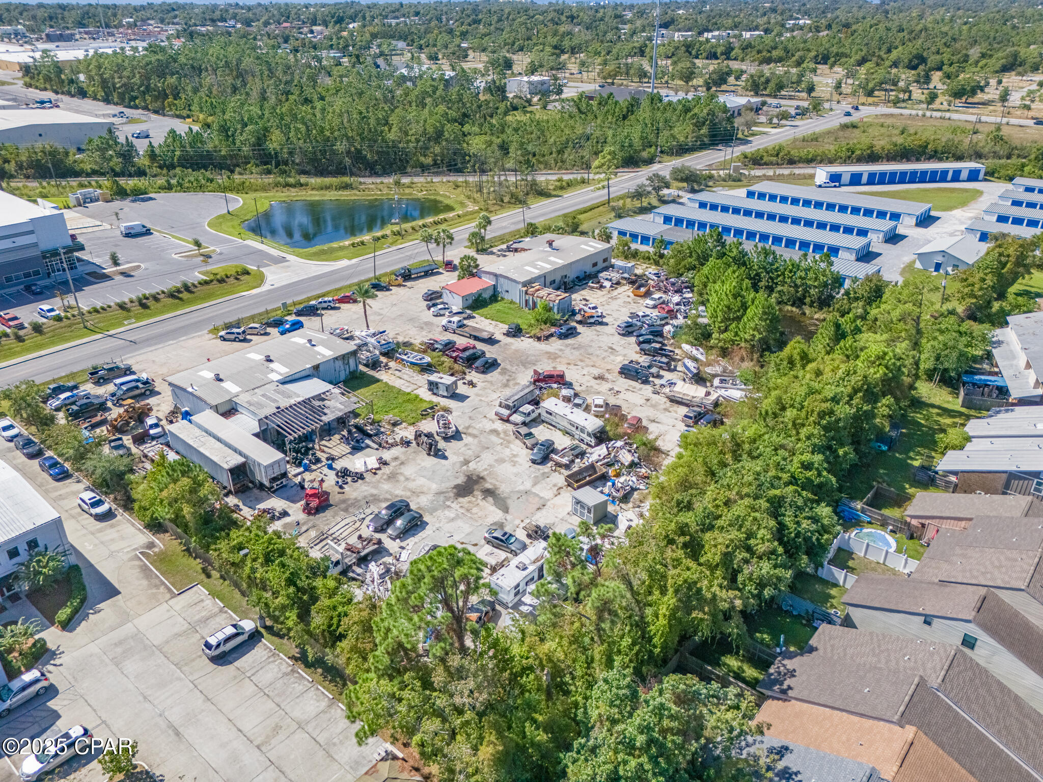 Listing photo id 7 for 1220 19th Street