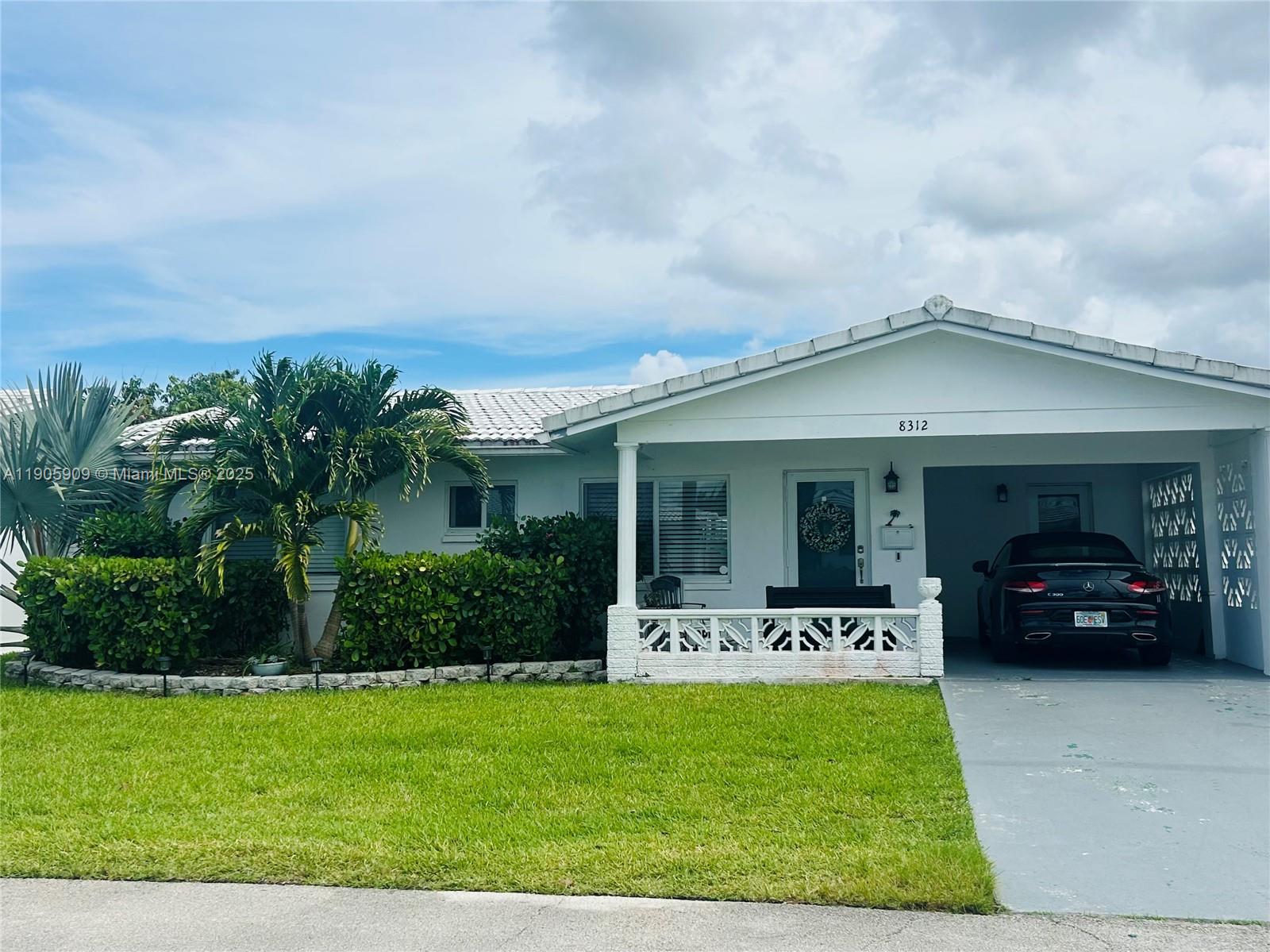 Mainlands Of Tamarac Lake