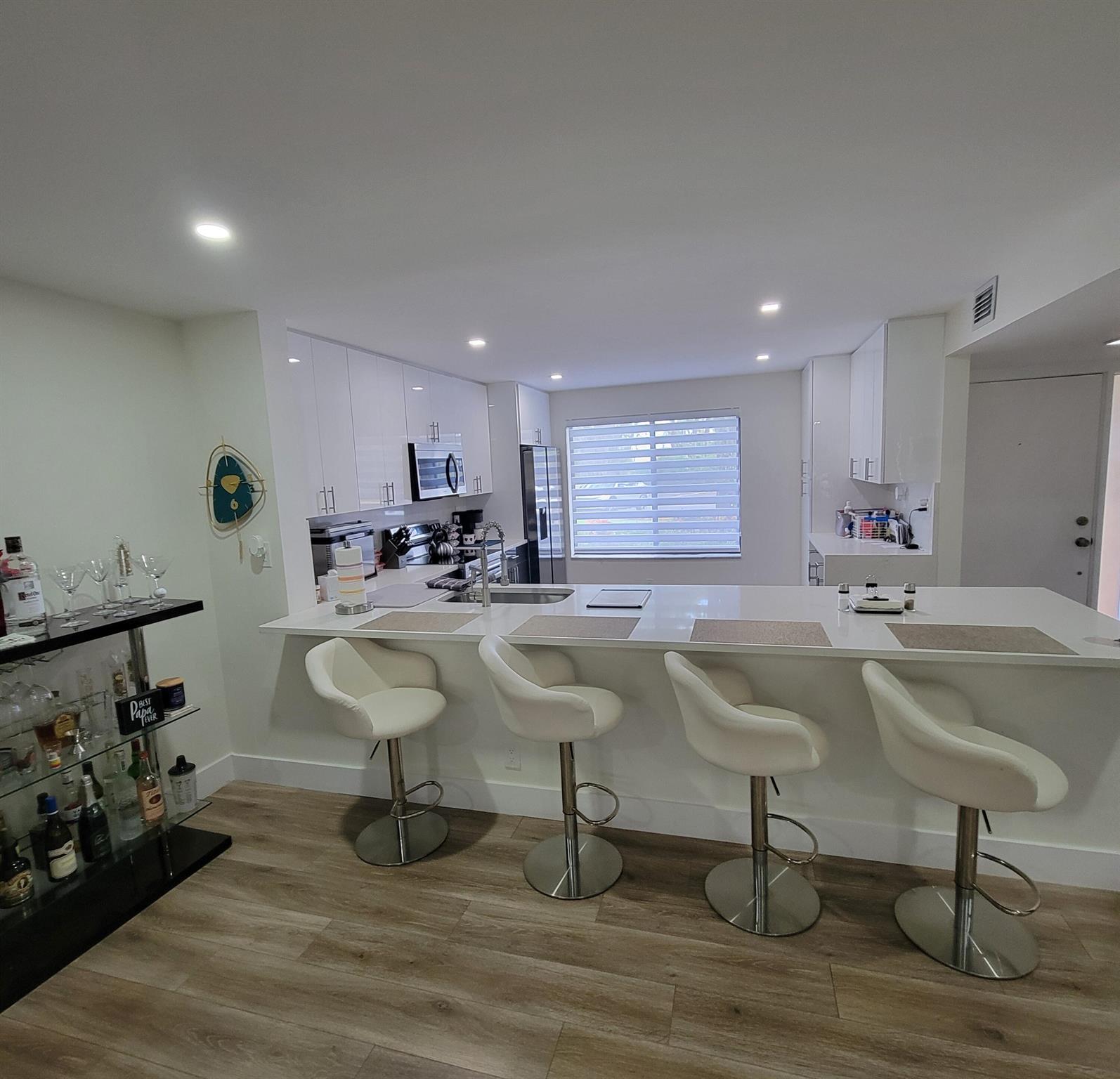 Green Lakes Condo 1 Thru