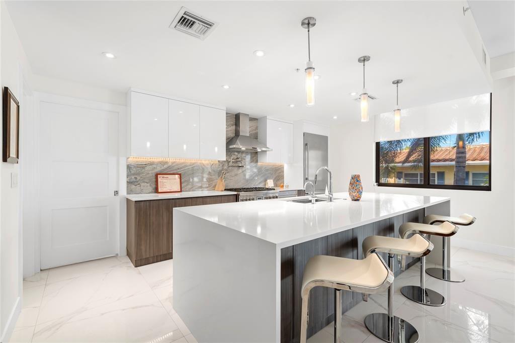 Homes for sale in Fort Lauderdale, FL | 1507 Se 15Th Street #202, Fort Lauderdale, FL 33316 | MLS# F10534100